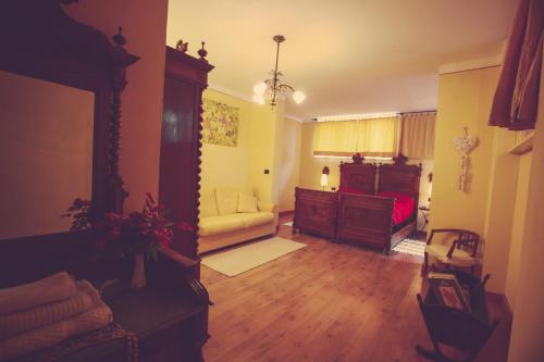 Apartment photo 2