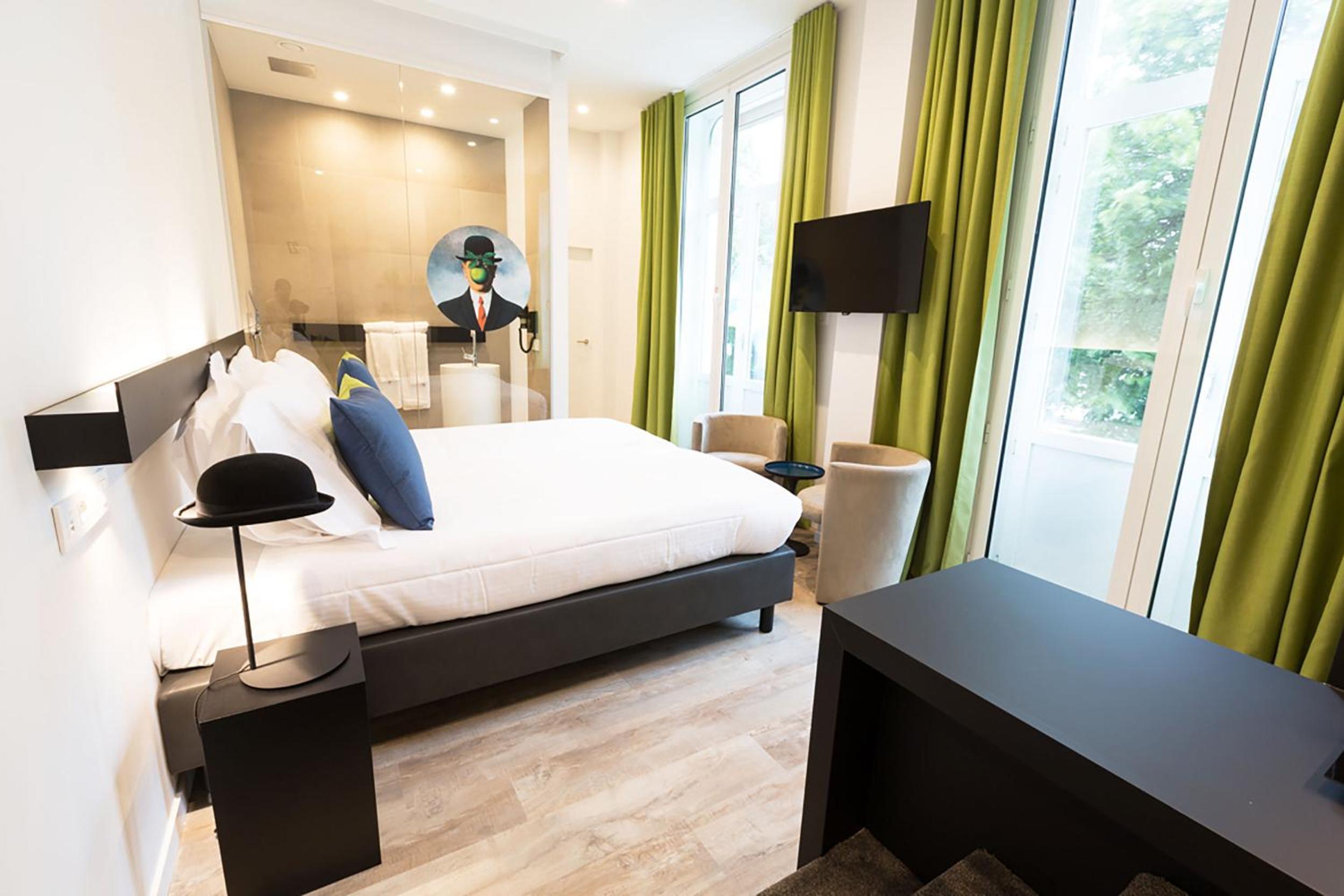 Superior Twin Room - Photo 1