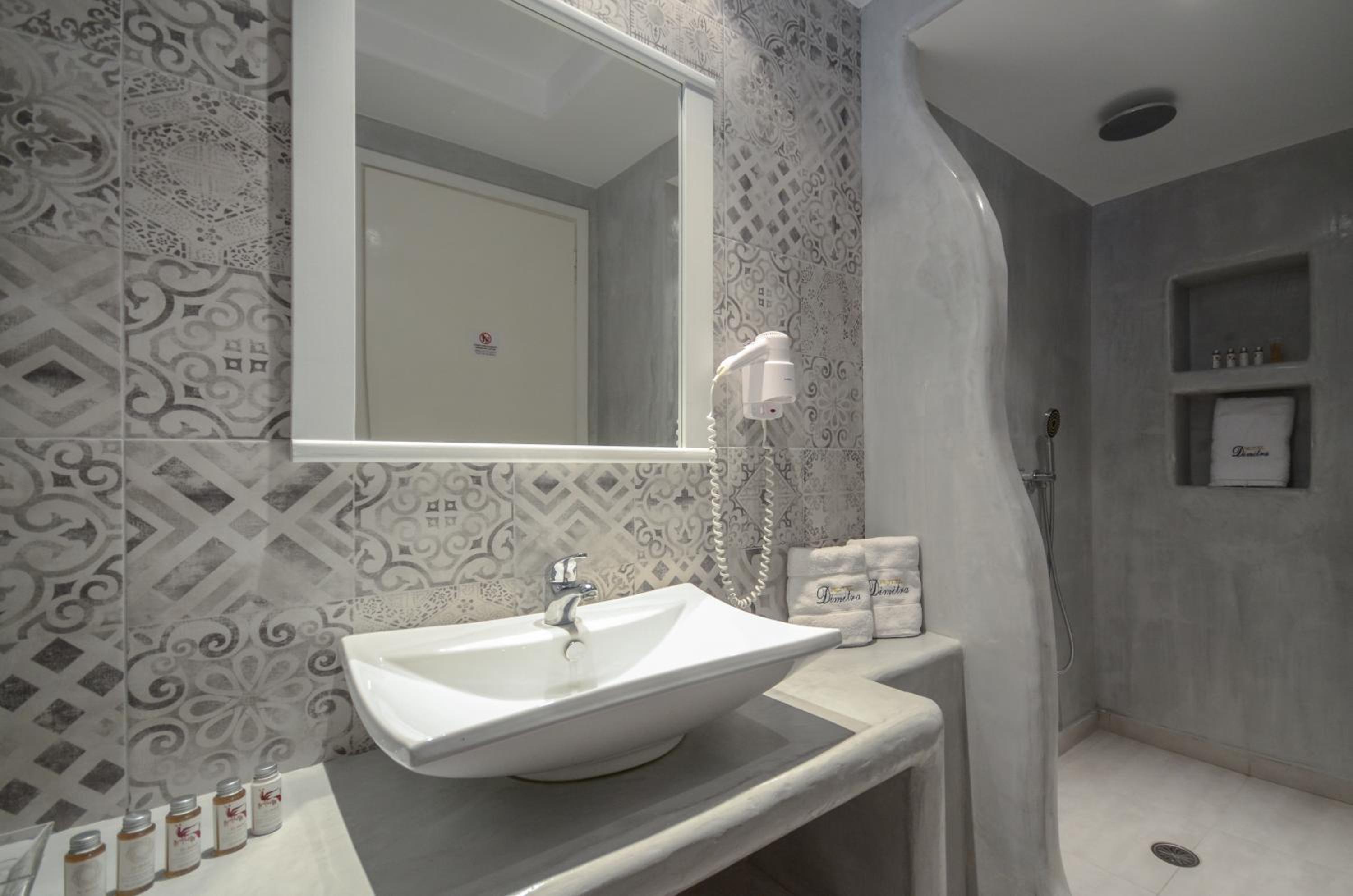Double Room - Photo 6