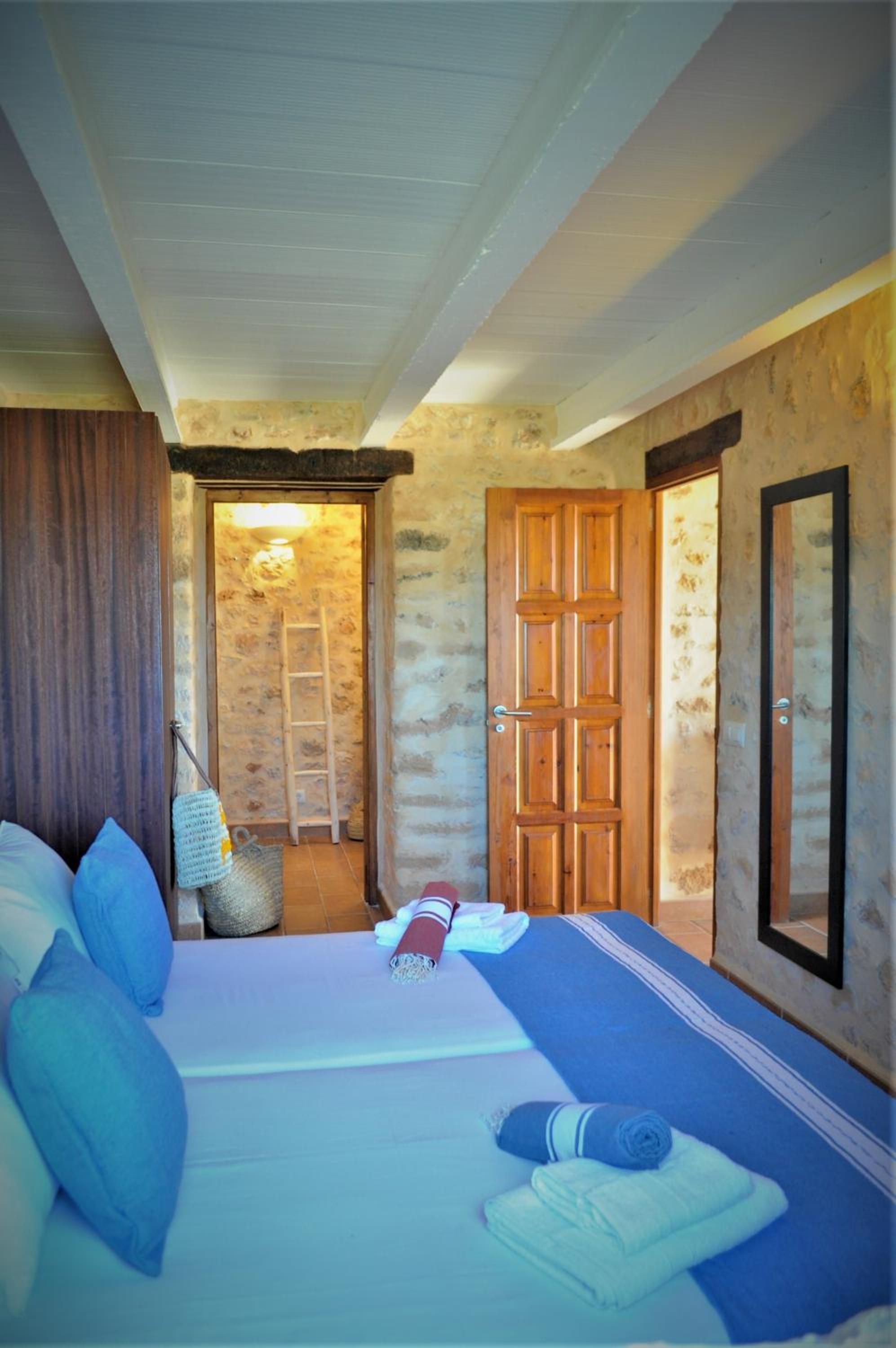 Estudio con vista al mar