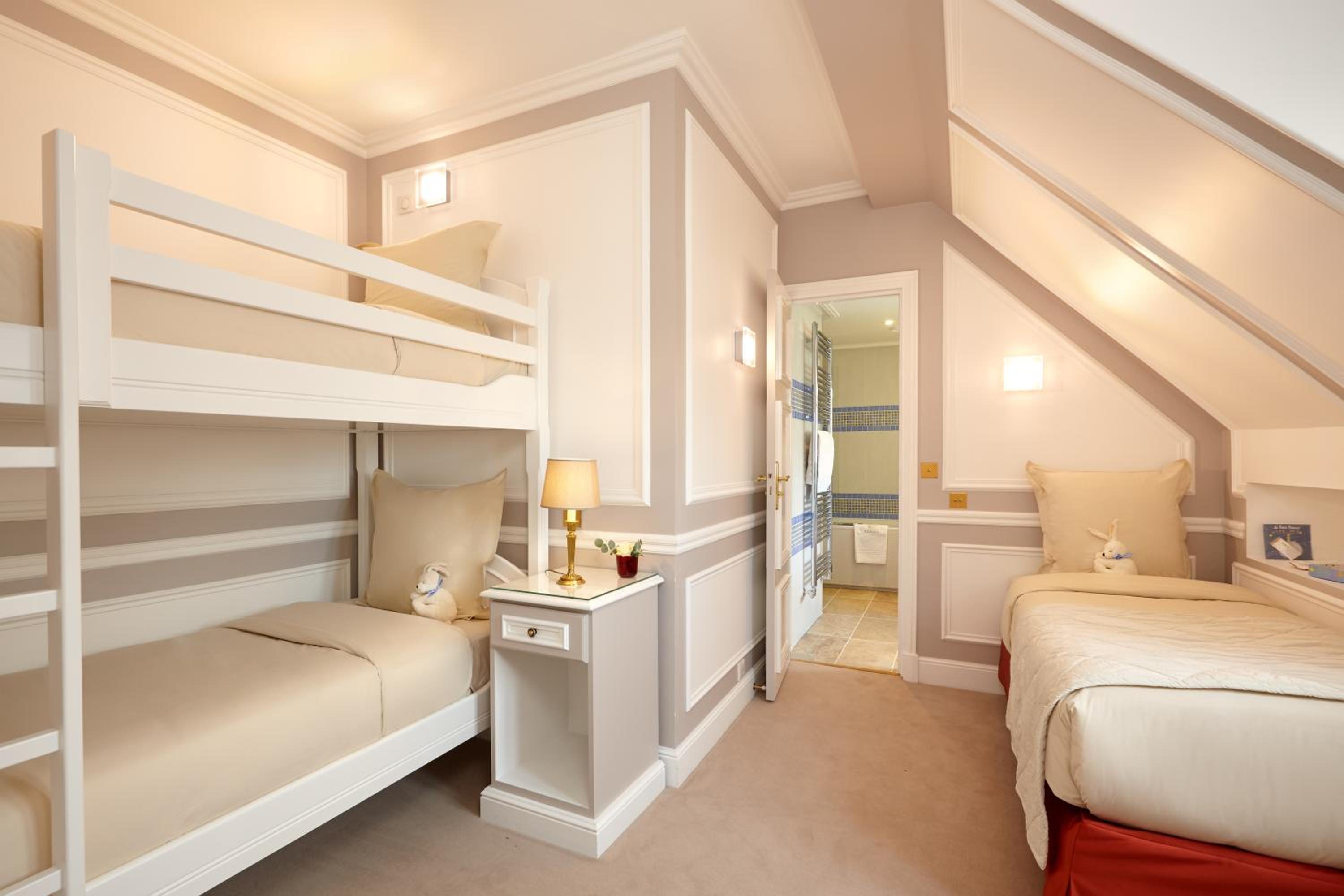 Suite Parisienne