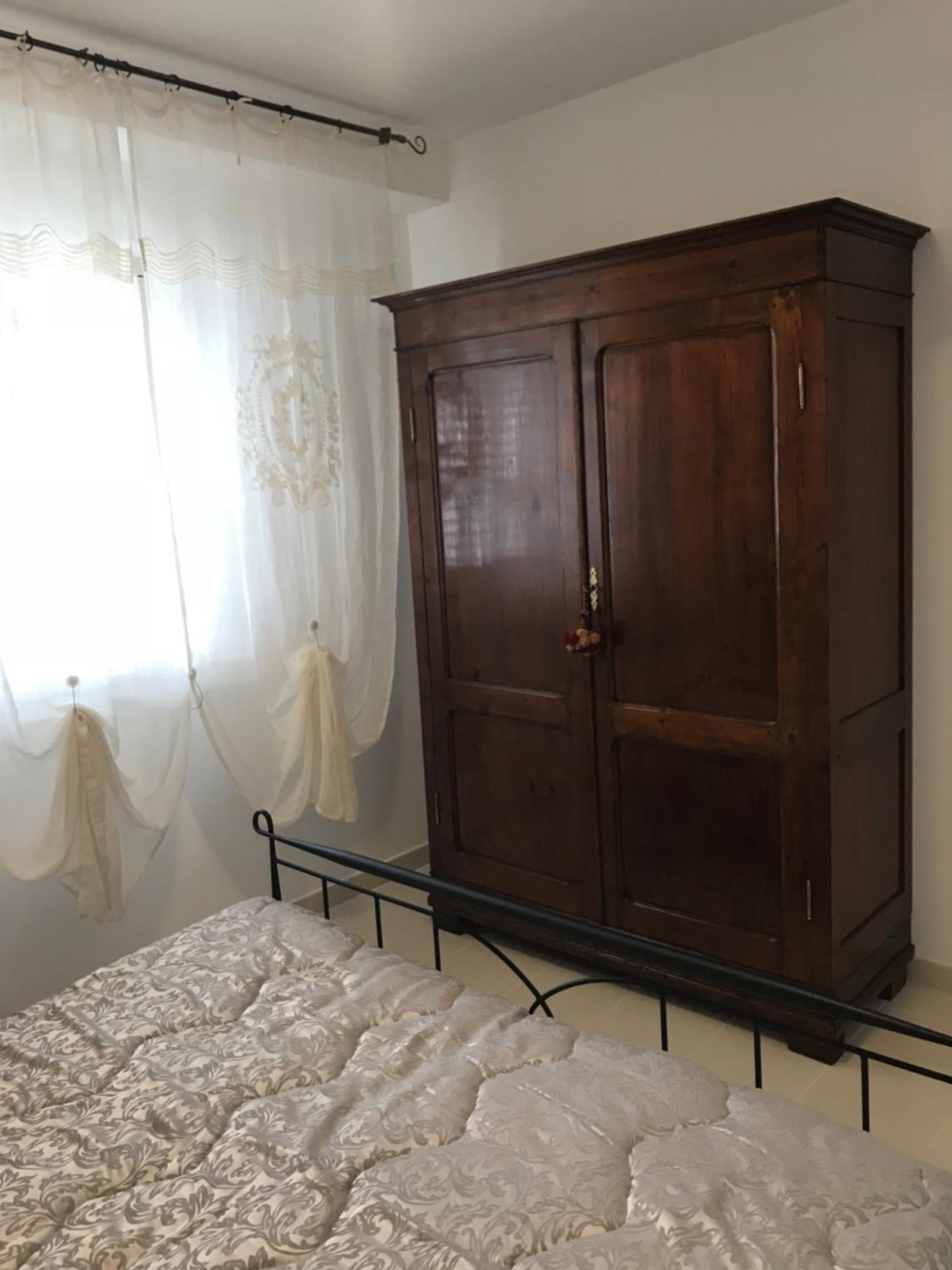 Two-Bedroom Apartment - Photo 22