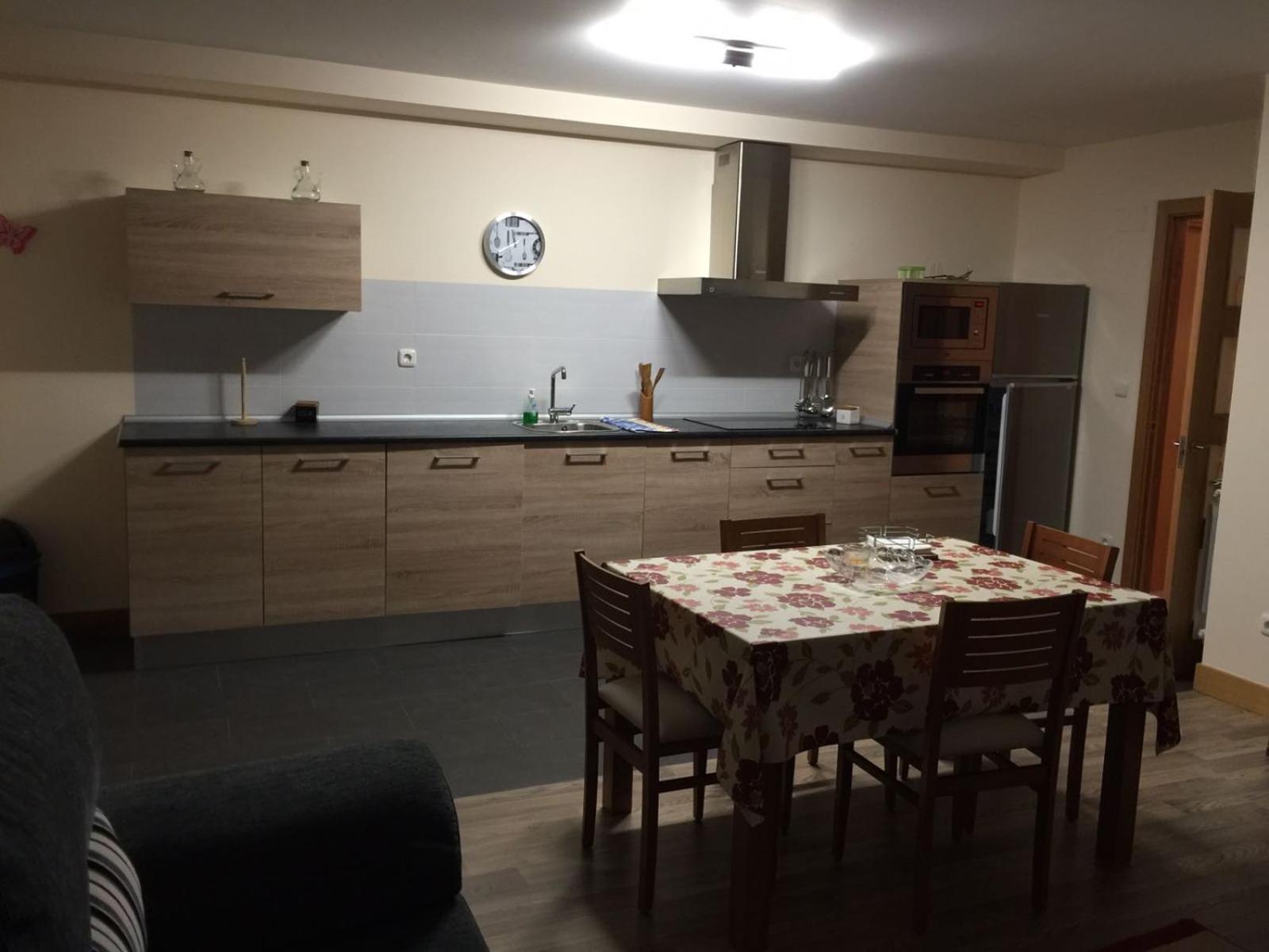 Apartment photo 3