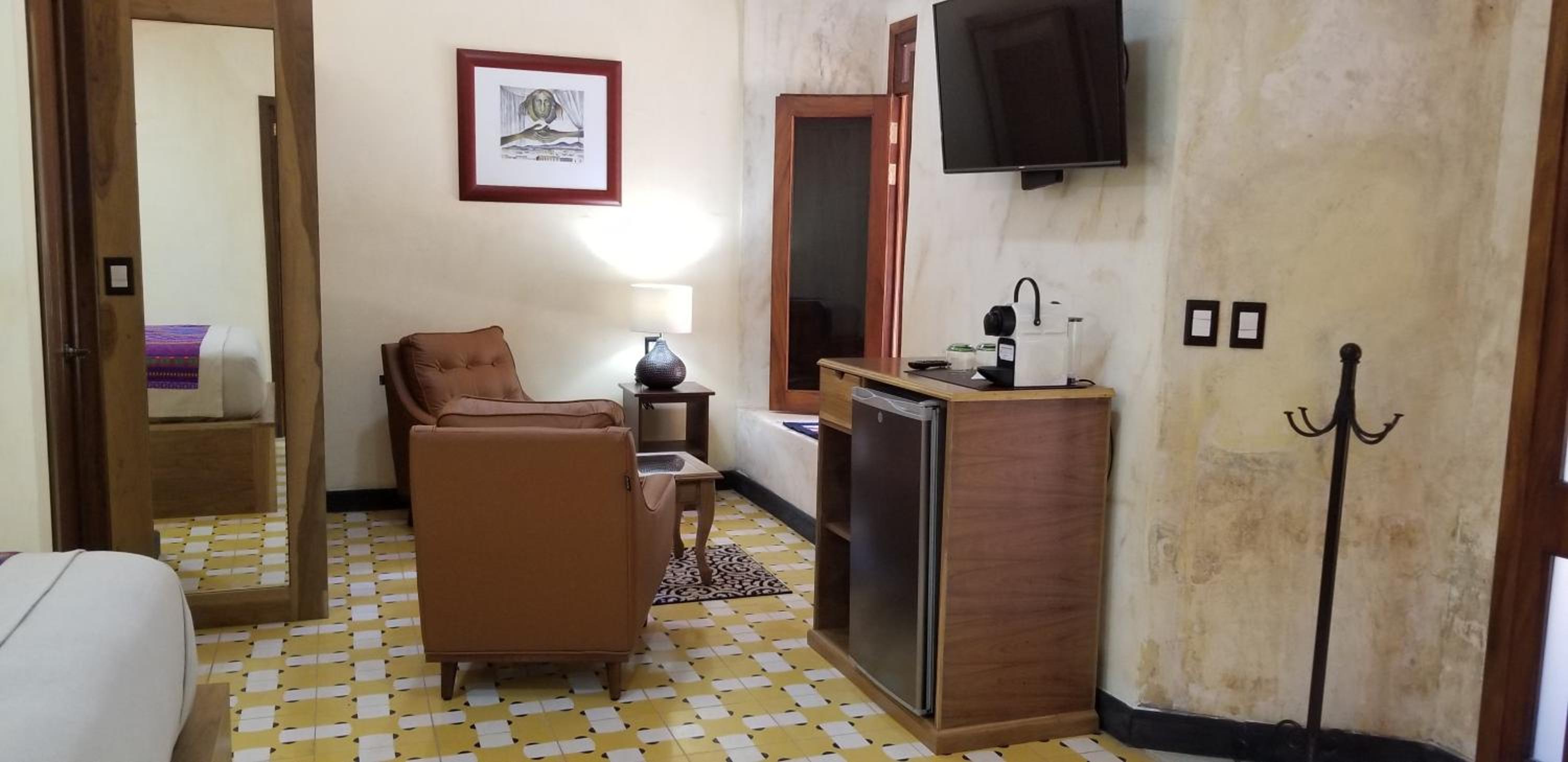 Family Suite - Photo 7