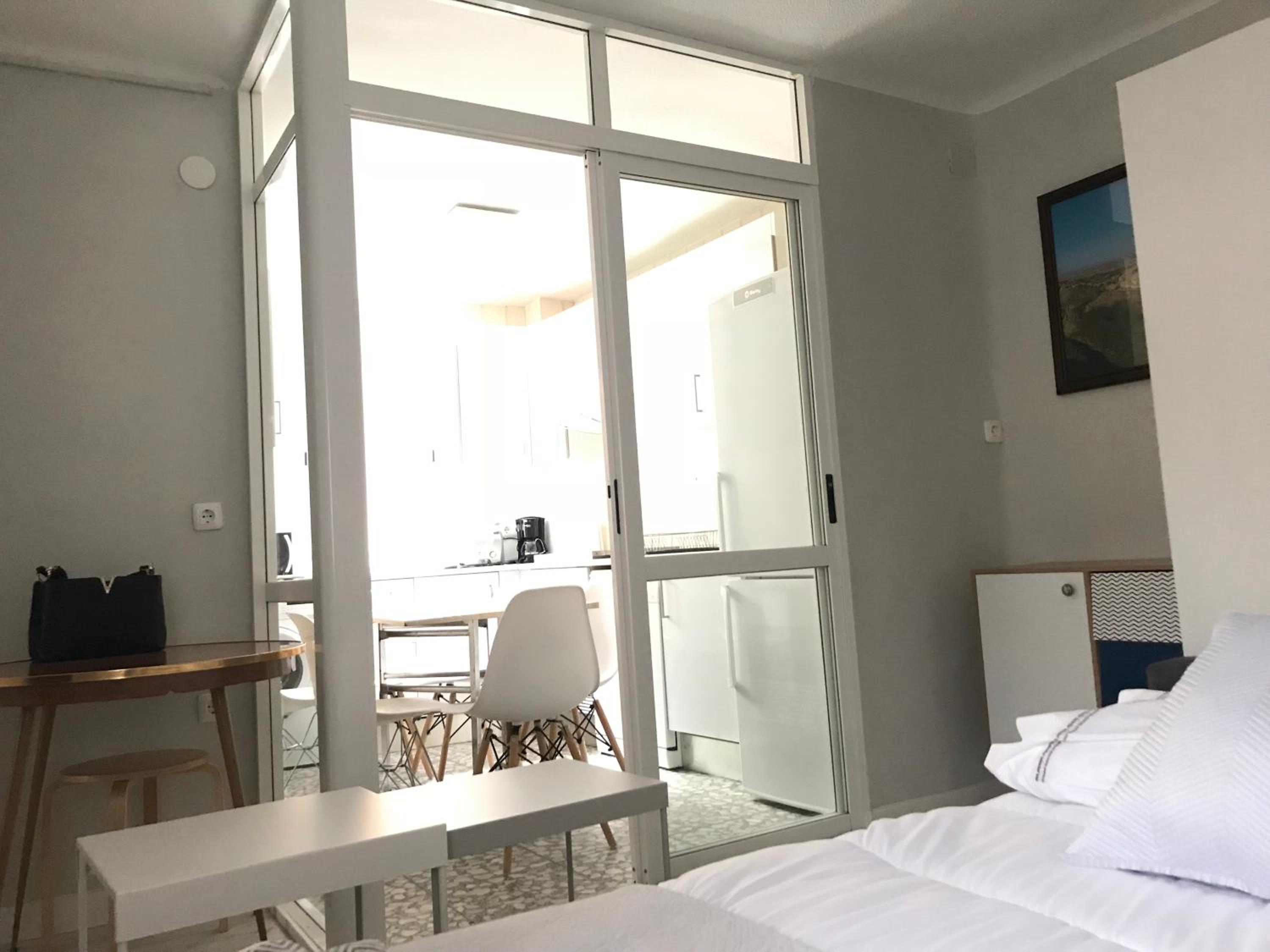 Apartment - Photo 18