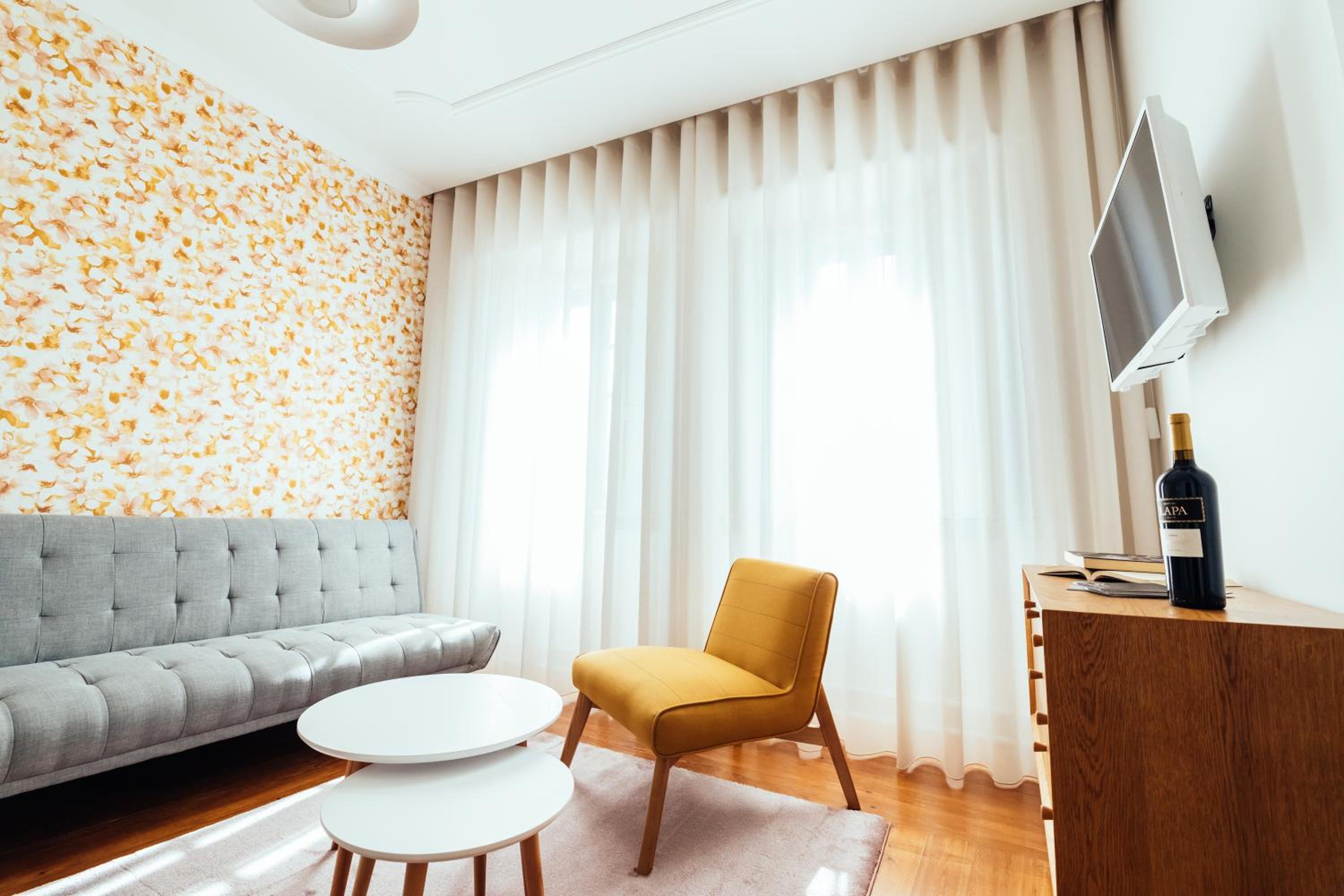 Two-Bedroom Apartment - Photo 37