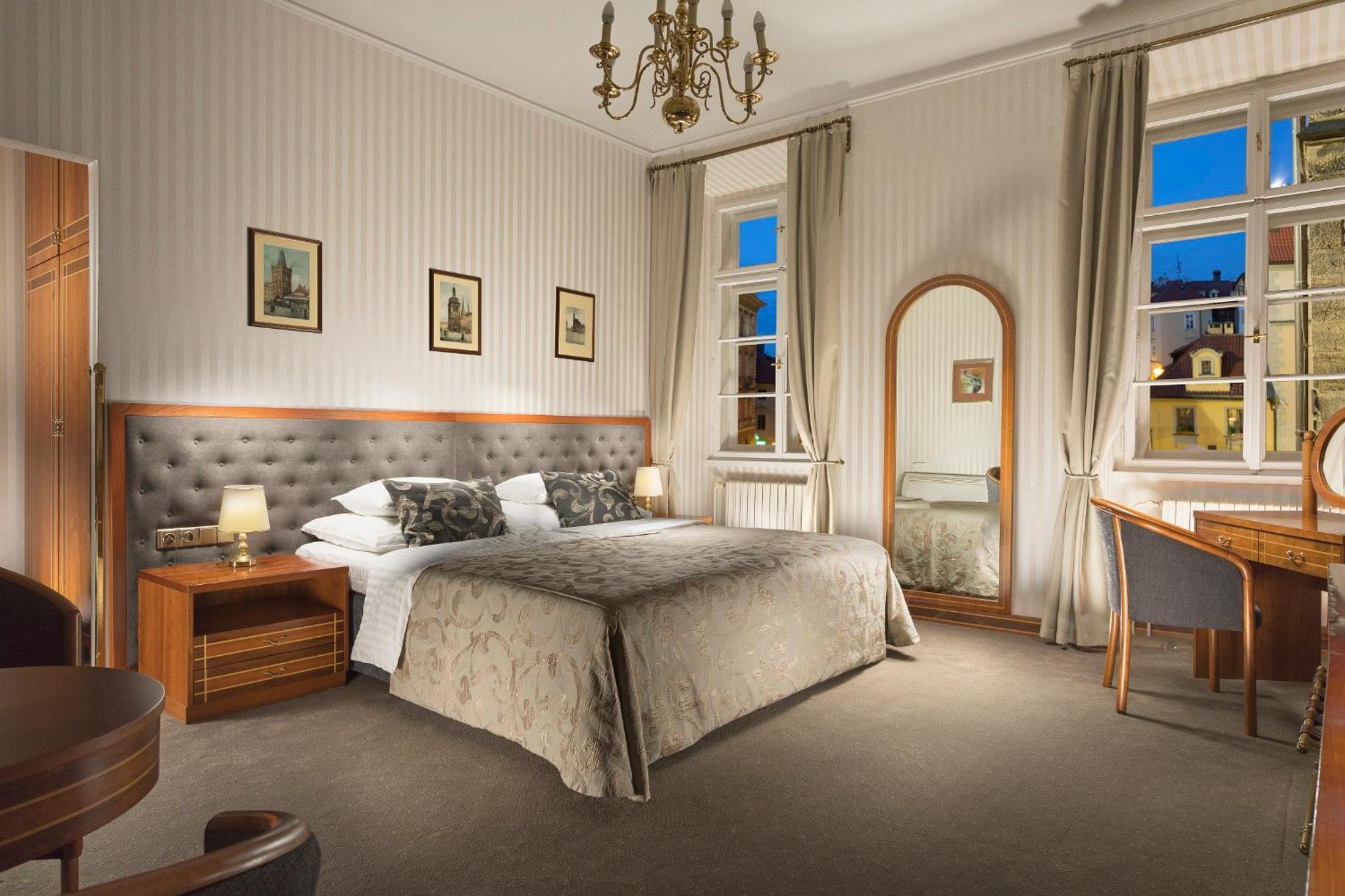 Classic Double or Twin Room