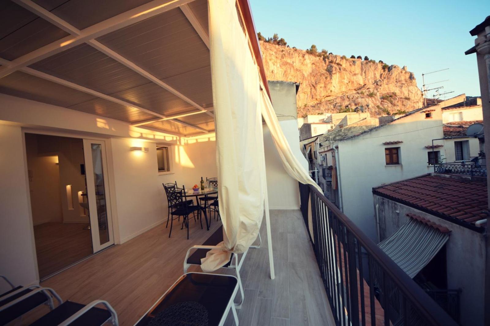 Monolocale con terrazza