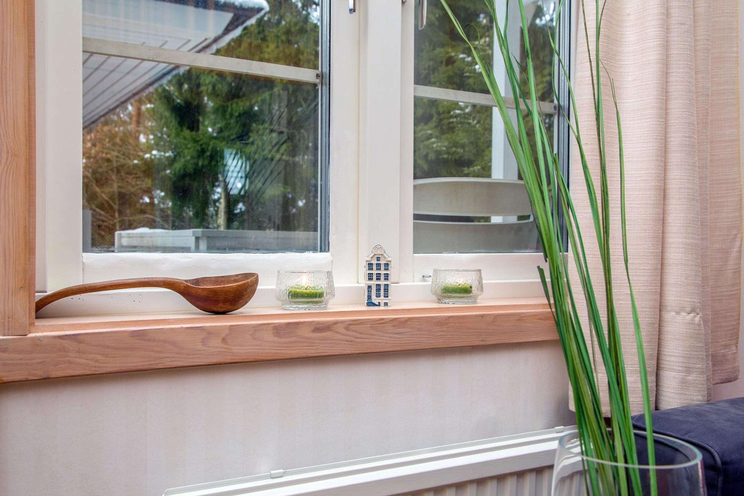 Studio - Split Level - Photo 9