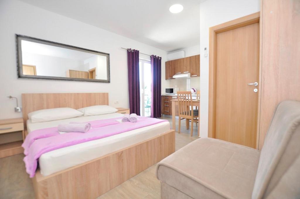 Apartment - Photo 1