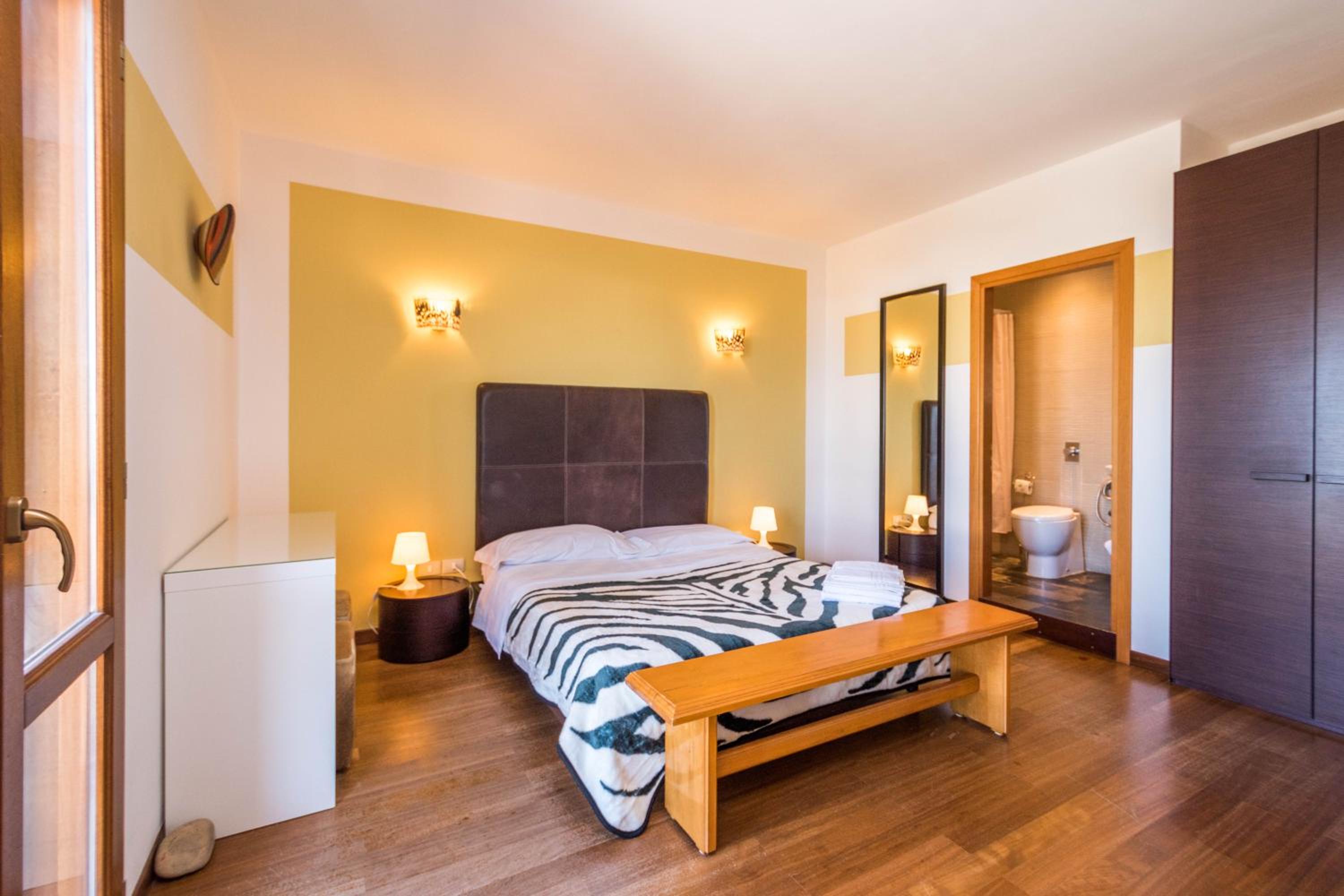 Triple Room with Sea View