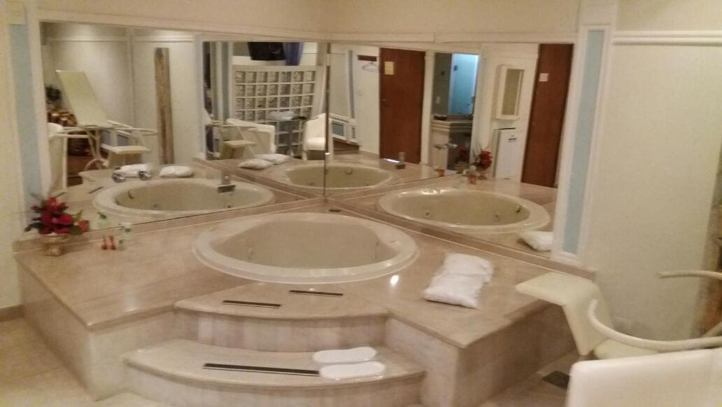 Suite with Sauna - Photo 3