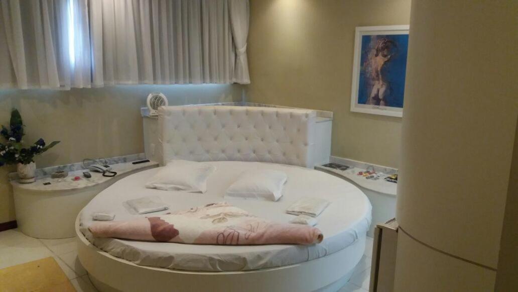 Deluxe Suite - Photo 10