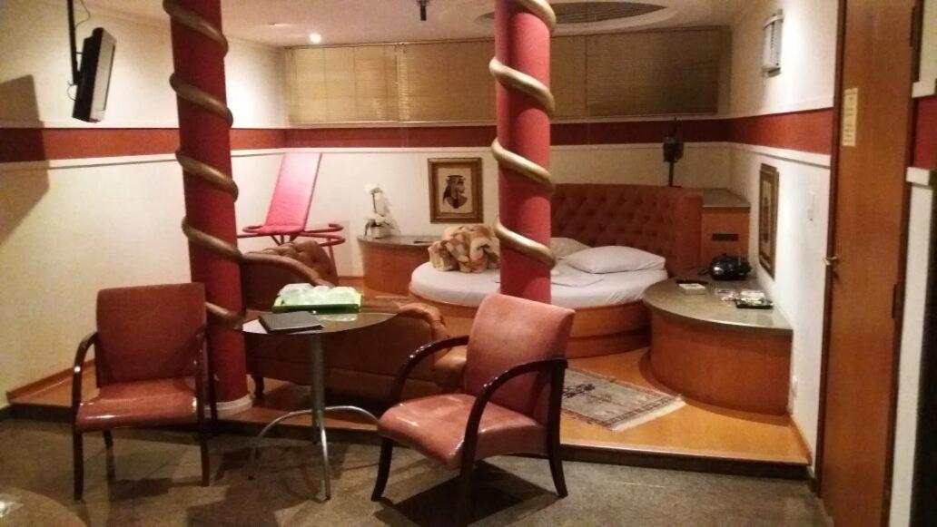 Deluxe Suite with Spa Bath - Photo 1
