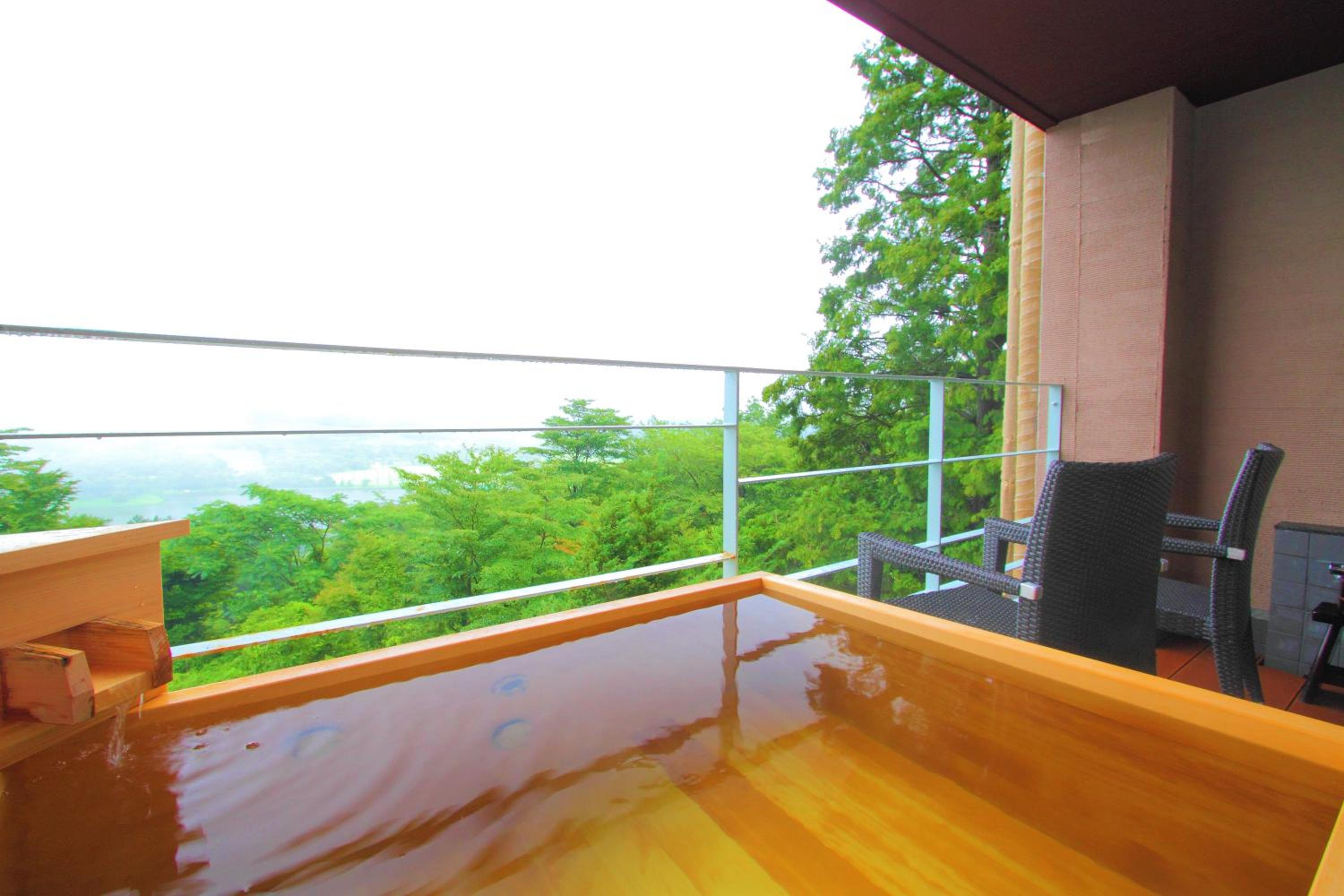 Japanese-Style Triple Room with Open-Air Bath - Photo 2