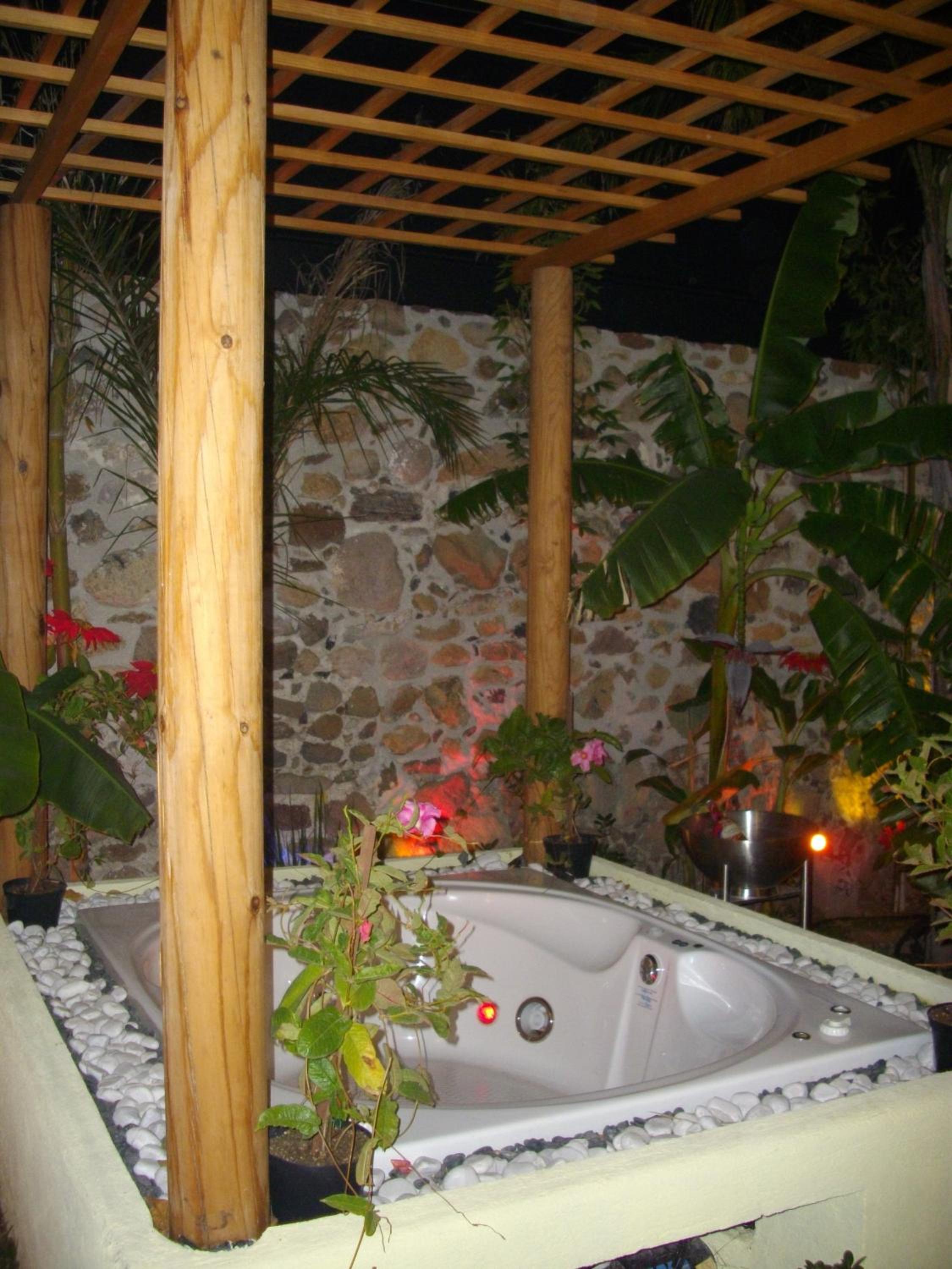 Villa with Private Pool - Photo 24