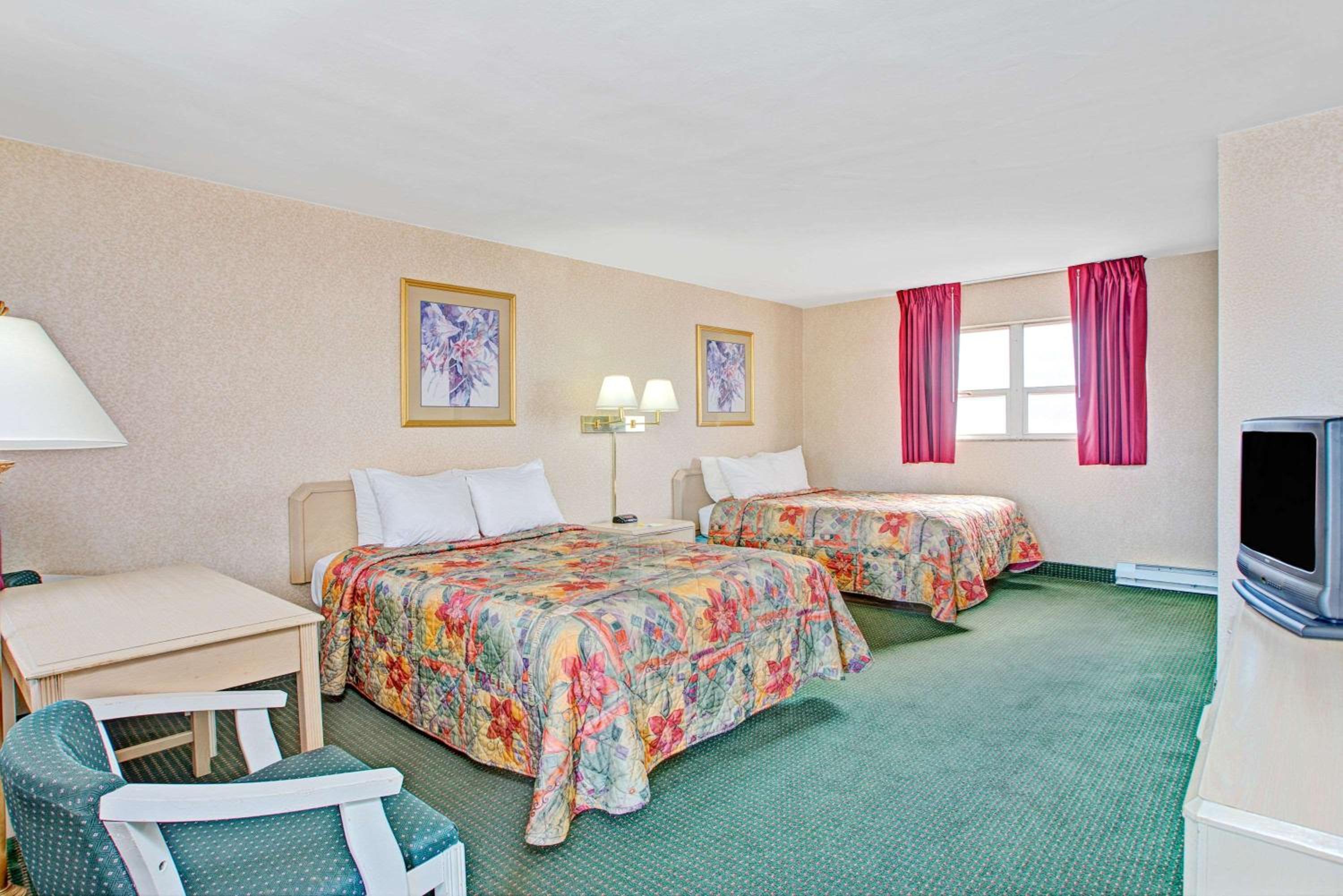 Double Room - Non-Smoking