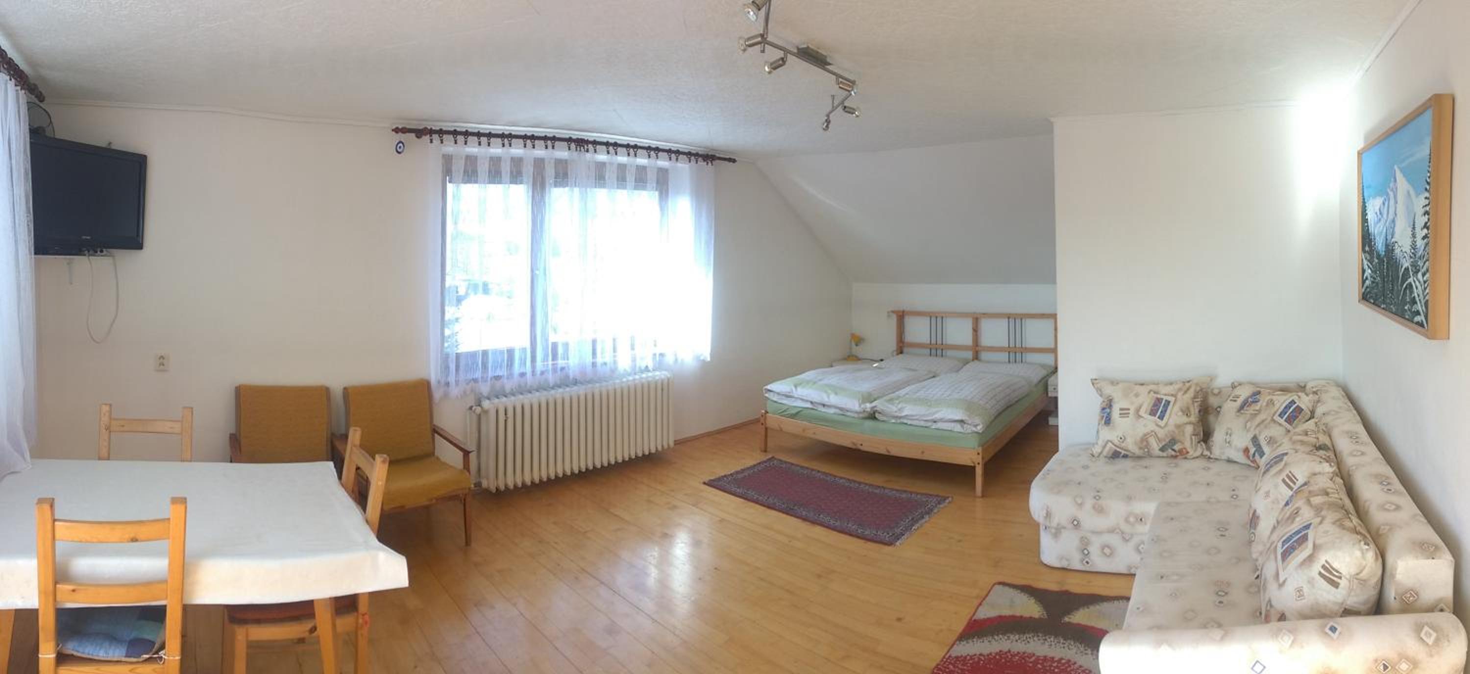 Triple Room with Bathroom photo 2