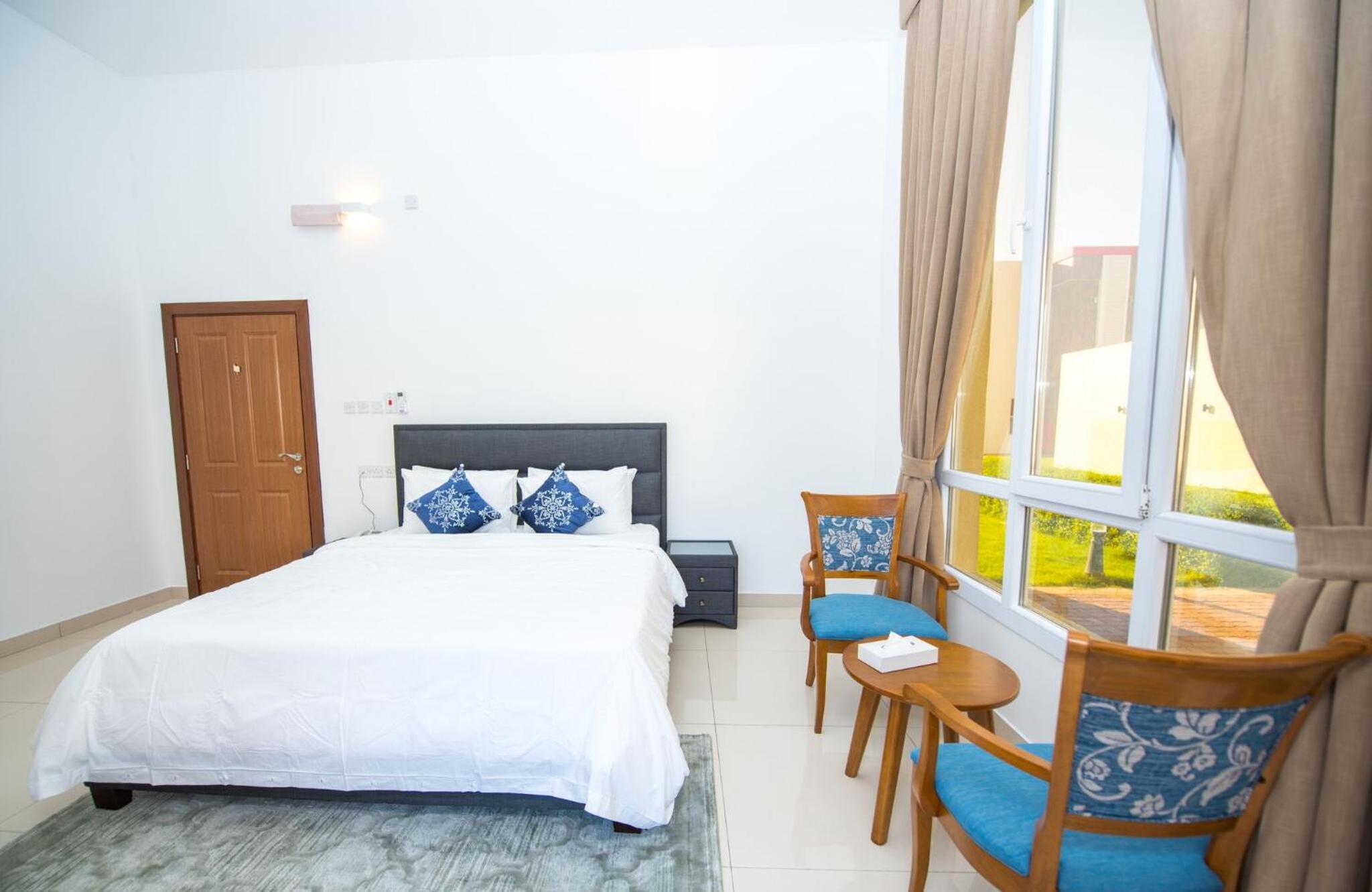 Deluxe Double Room (2 Adults + 1 Child) photo 1