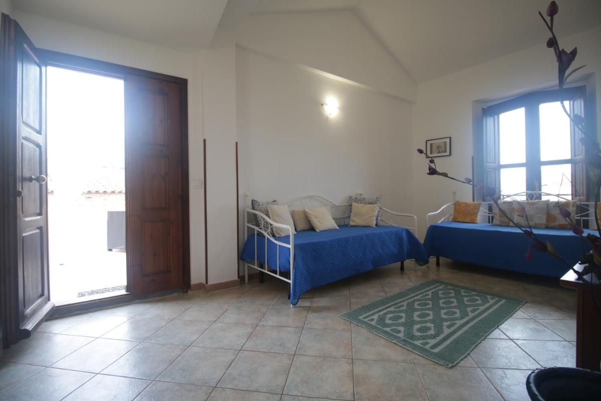 Superior Apartment - Terrace photo 3