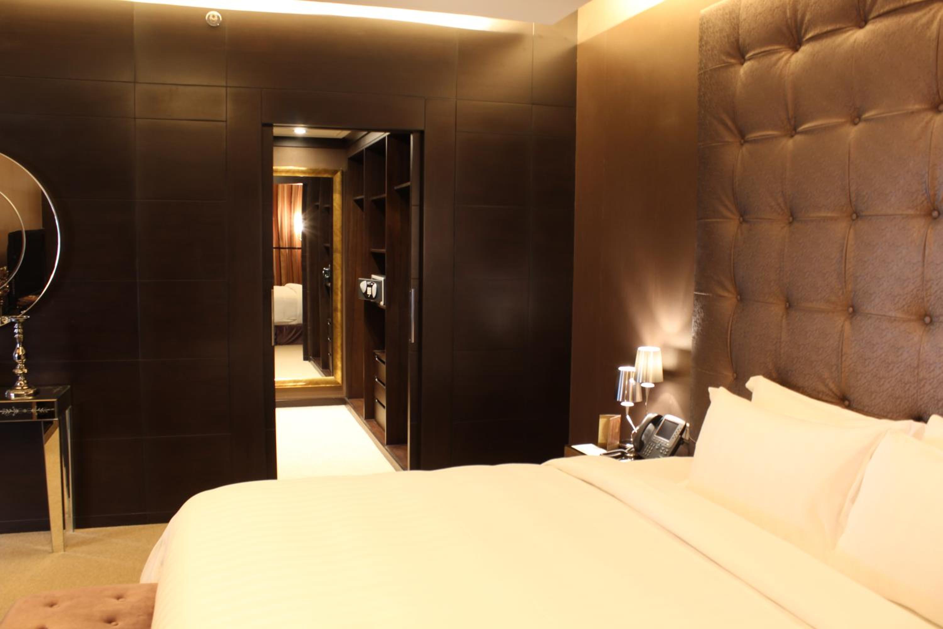 Safir Suite (Nonsmoking)