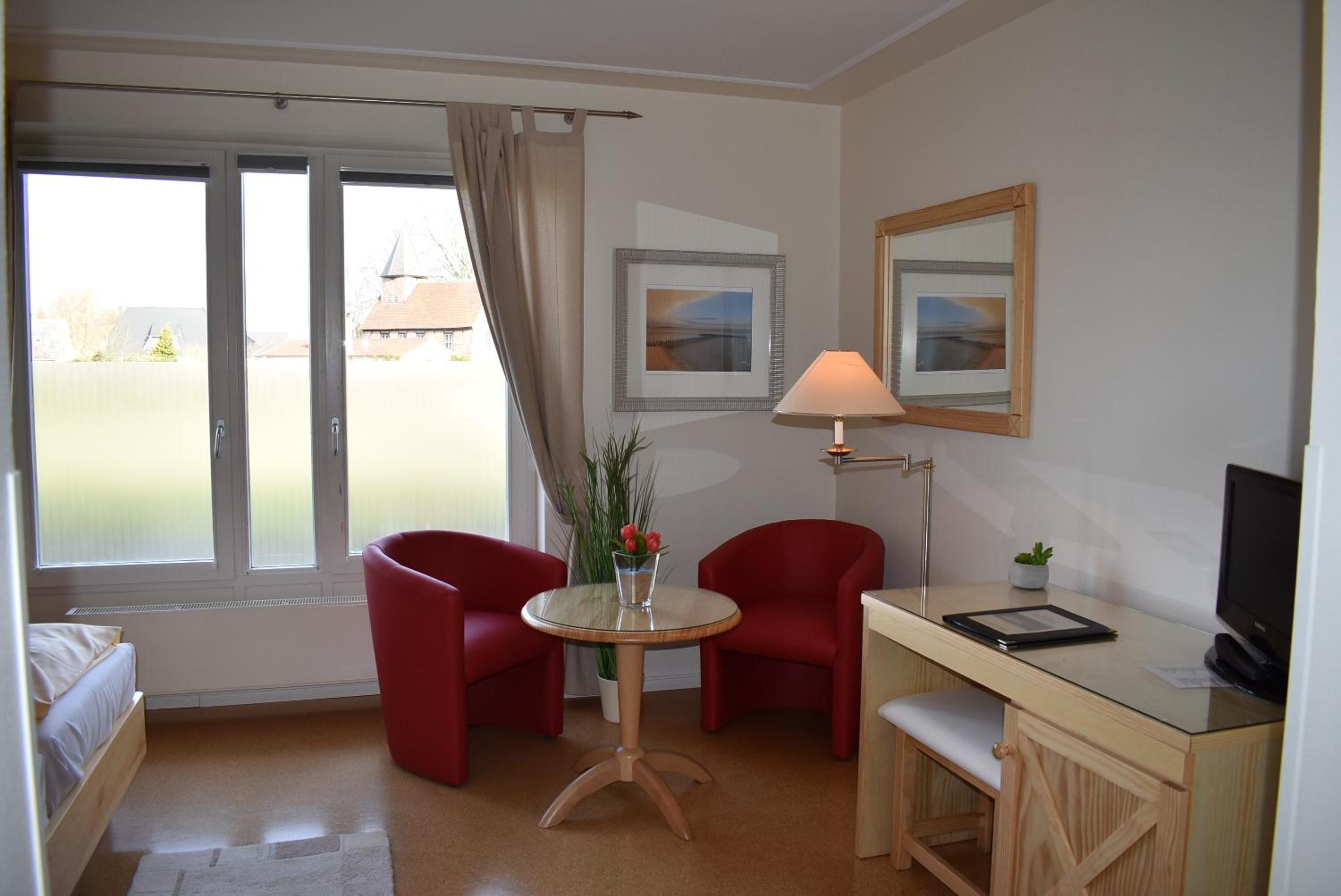 Comfort Single Room with Park View photo 2
