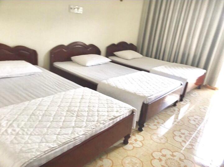 Basic Triple Room photo 2
