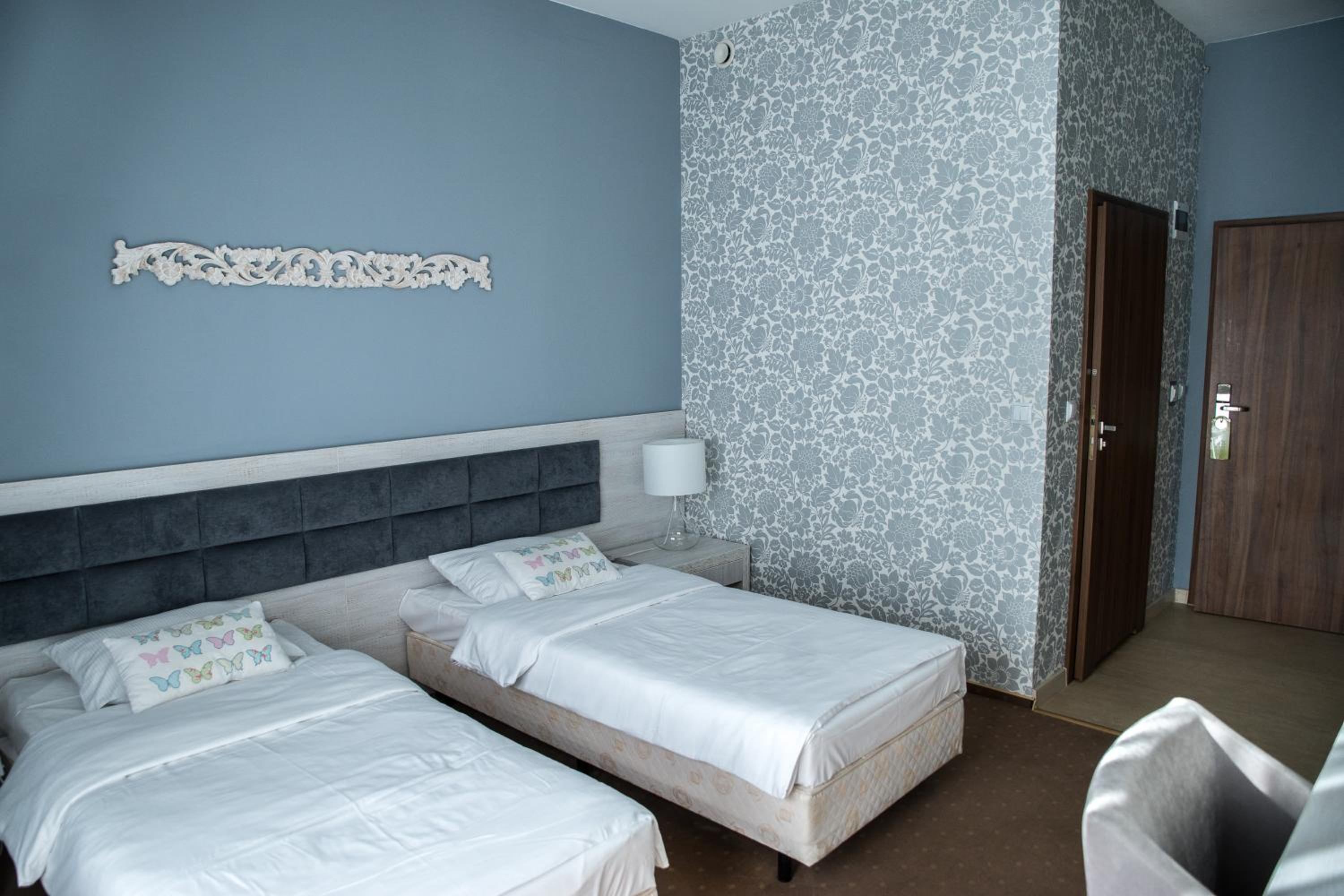 Standard Double Room photo 2