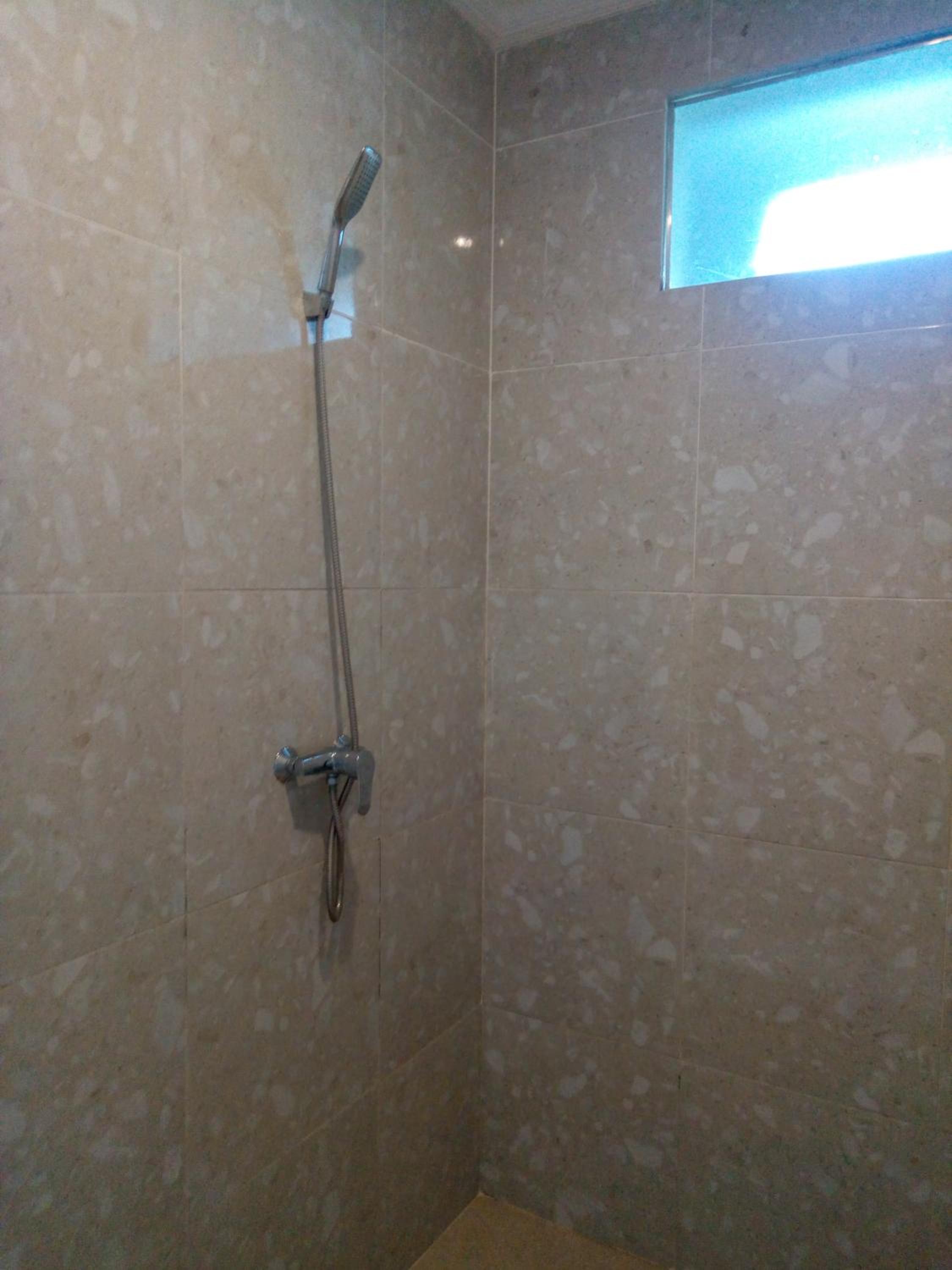 Deluxe Room - Photo 8