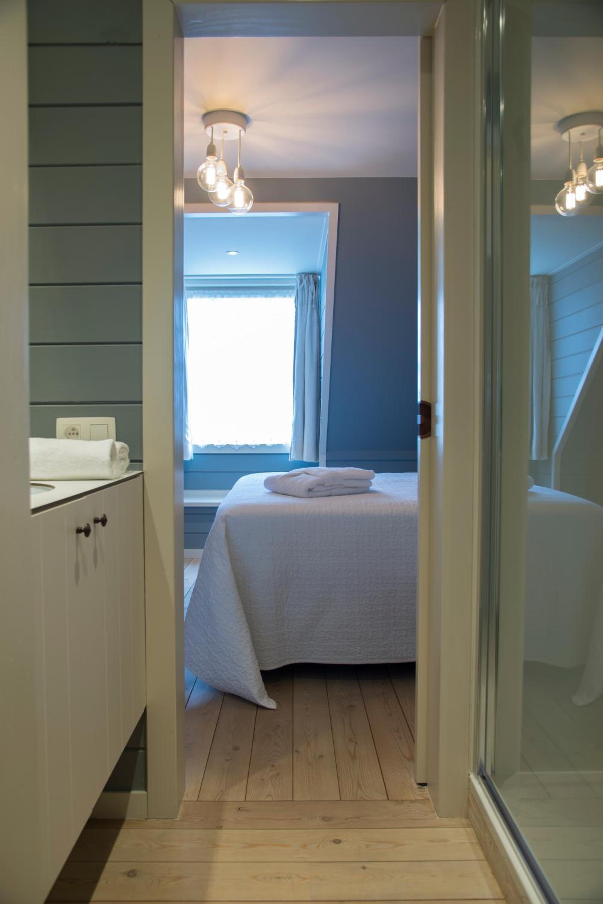 Double Room with Private Bathroom photo 2