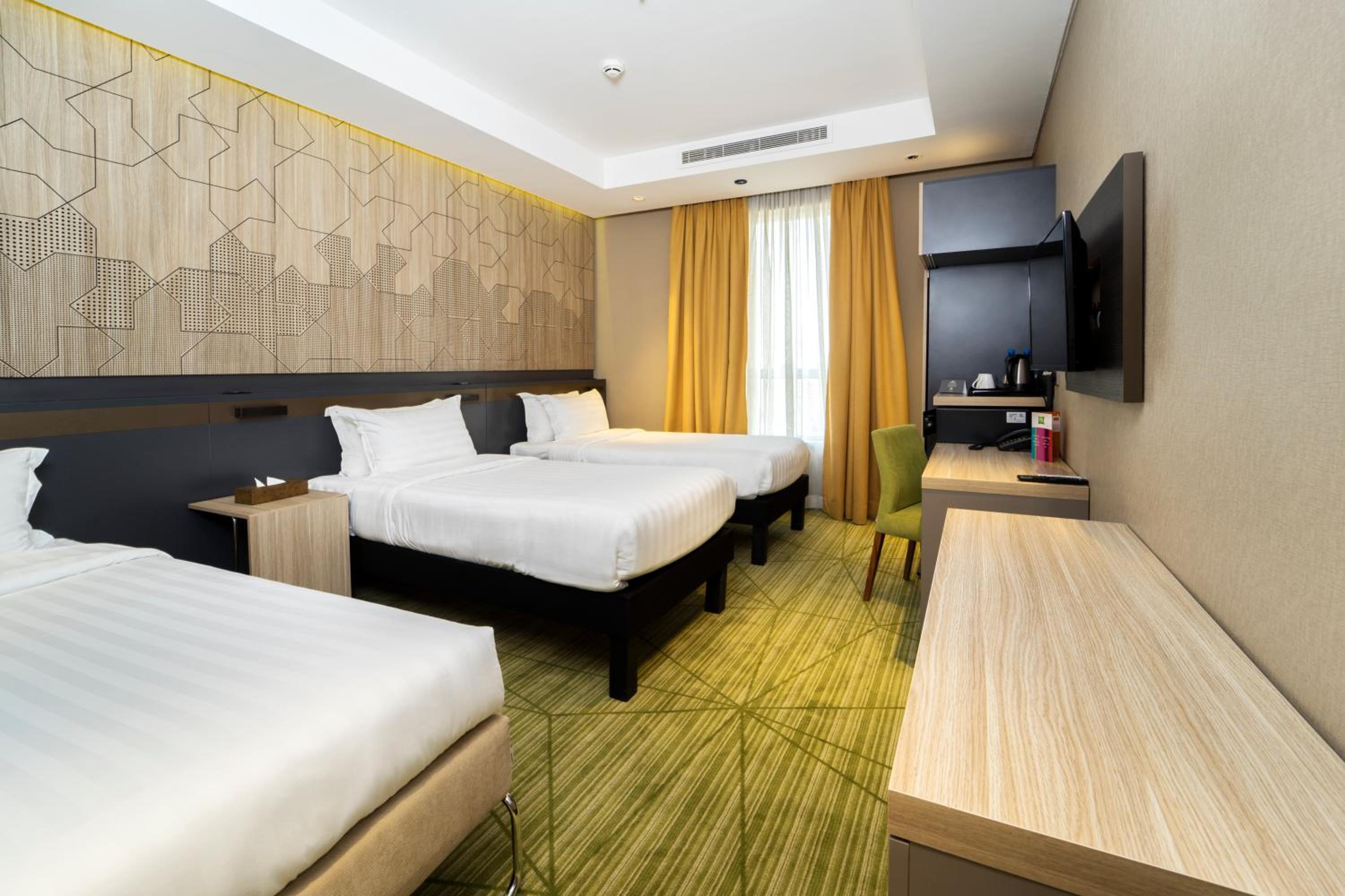 Standard Triple Room - Photo 7