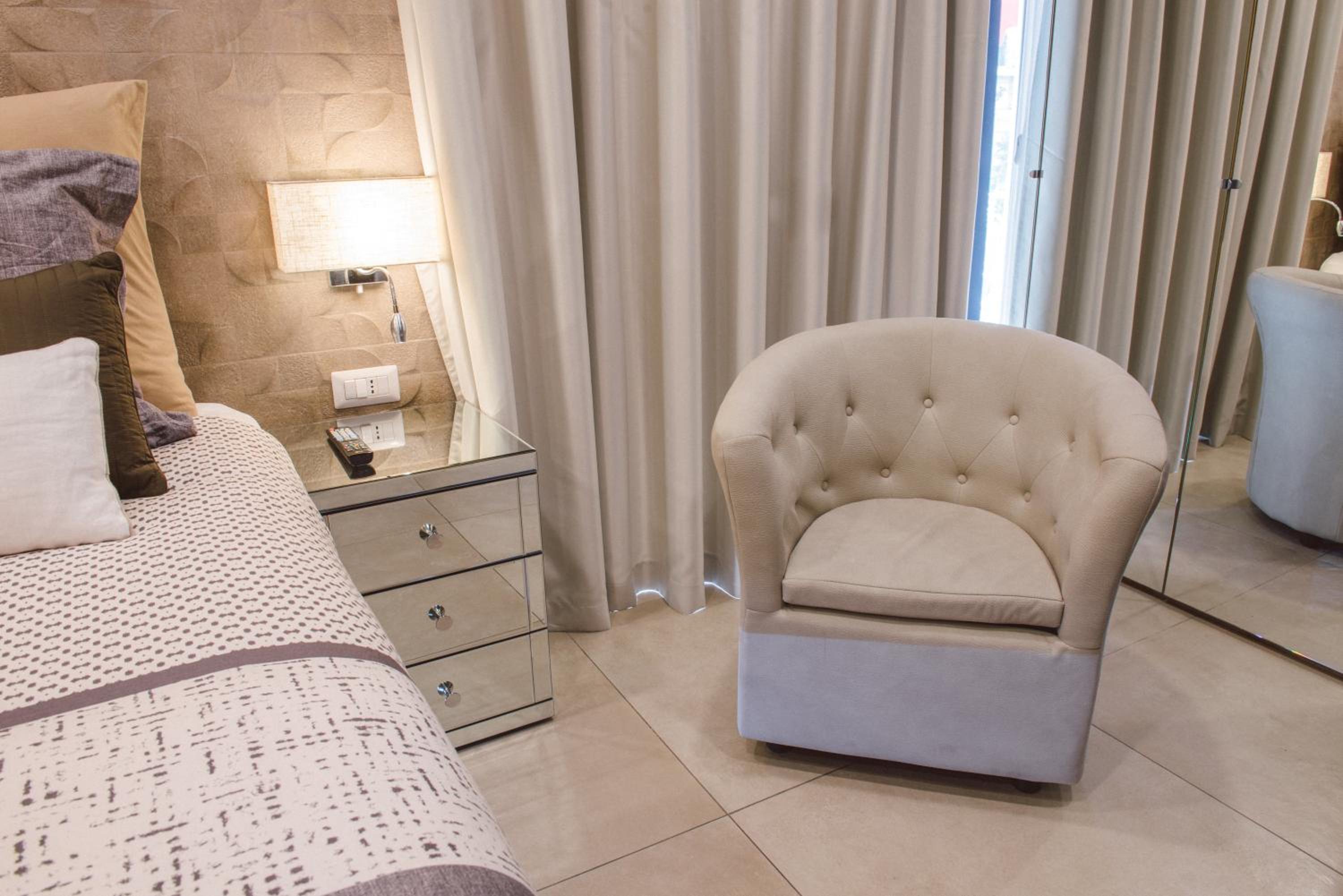 Junior Suite - Photo 35