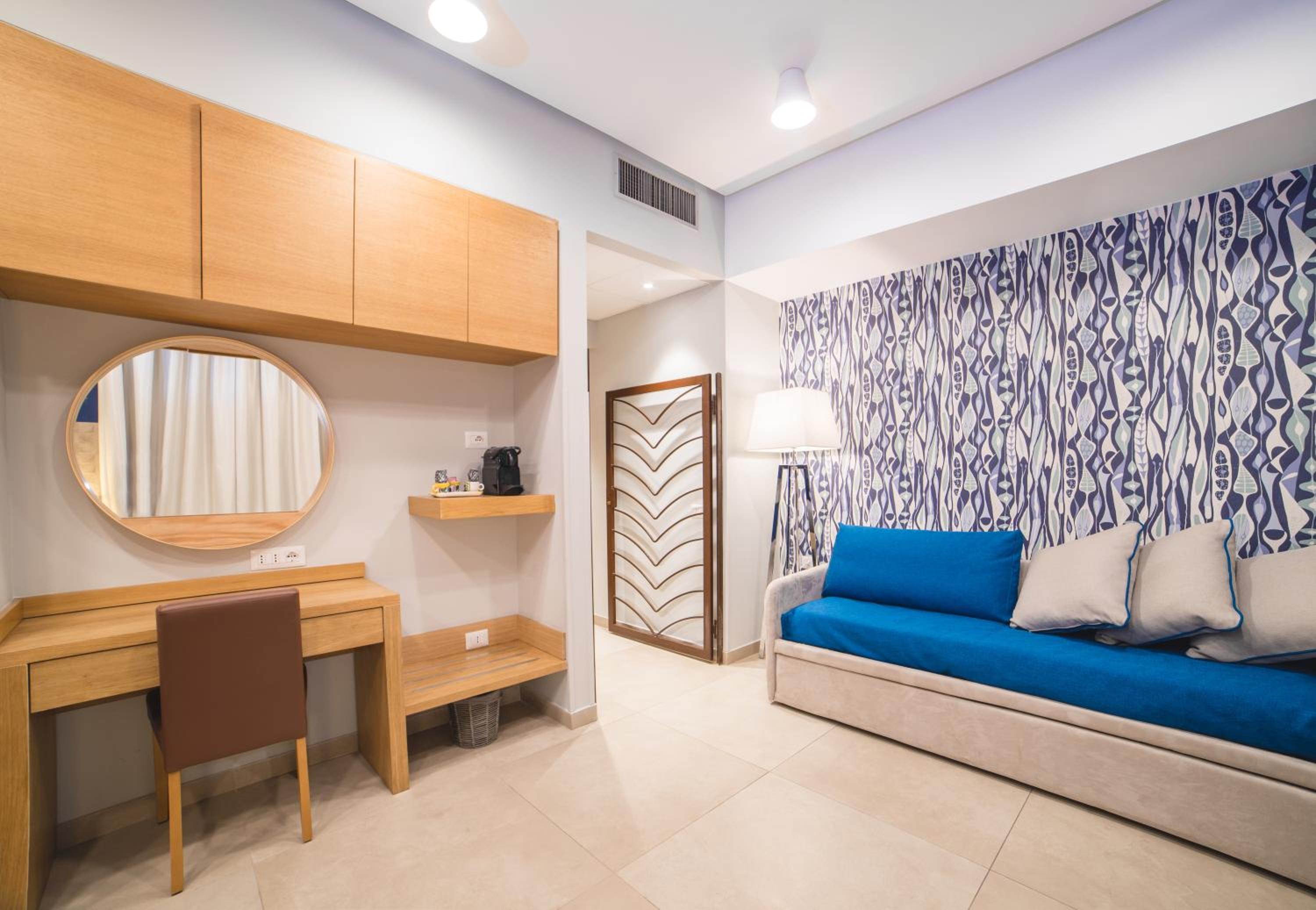 Junior Suite - Photo 16