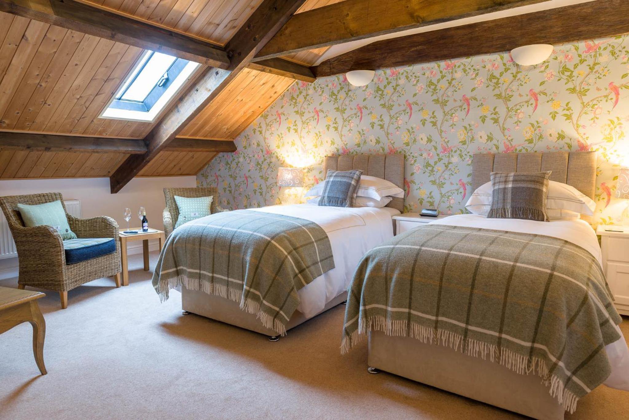 Superior Double or Twin Room photo 3