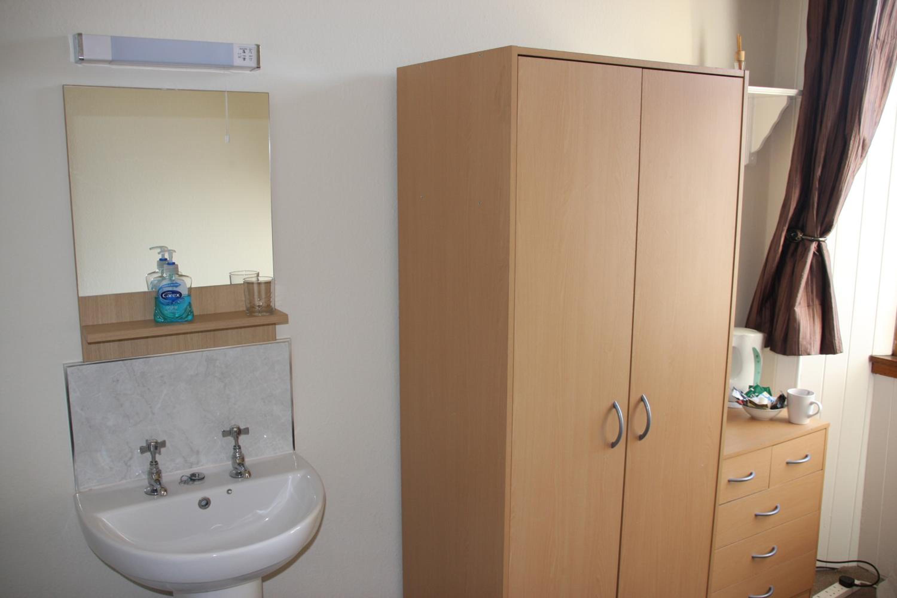 Single Room With Private Toilet  photo 2