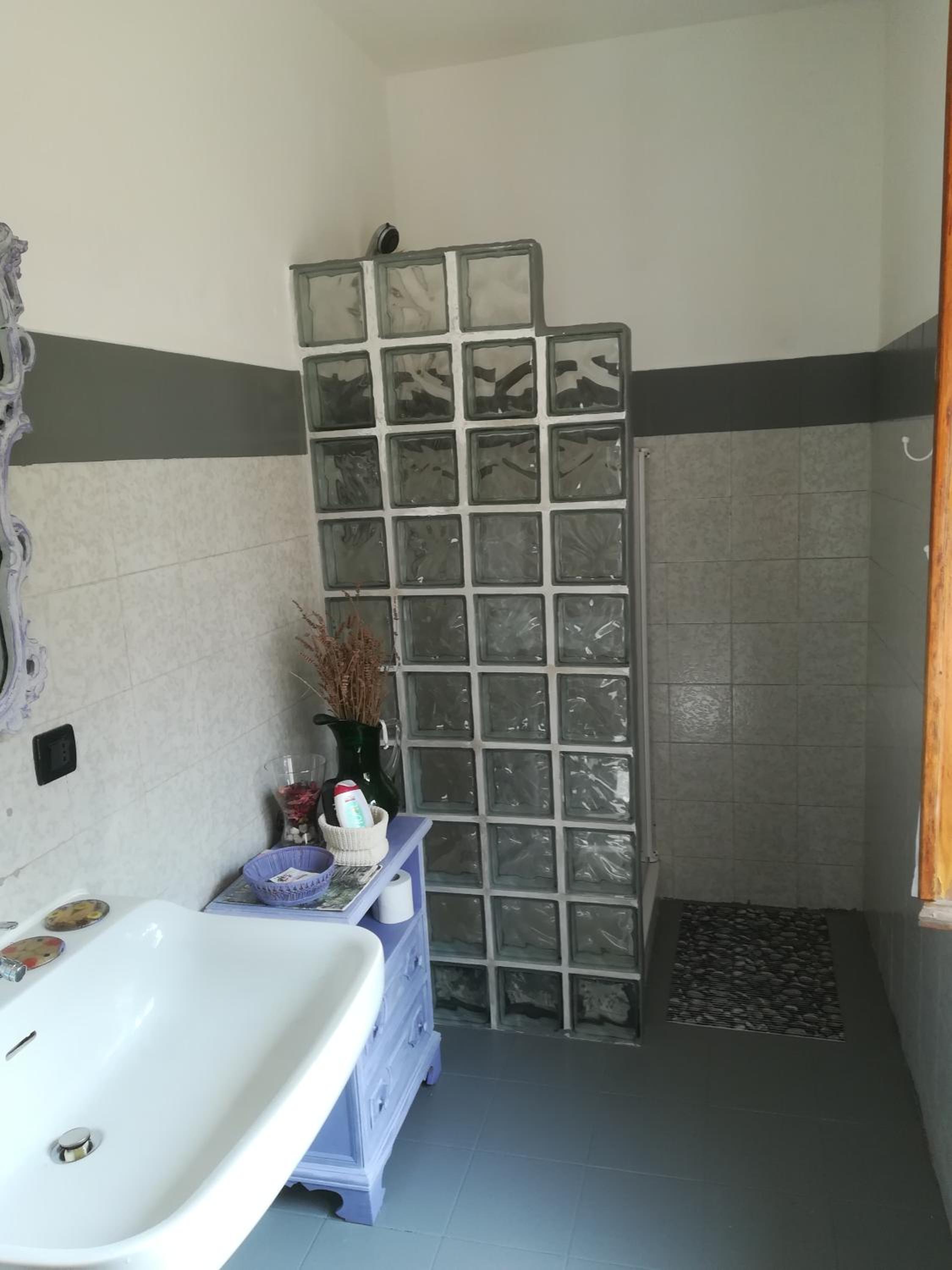 Double Room - Photo 14