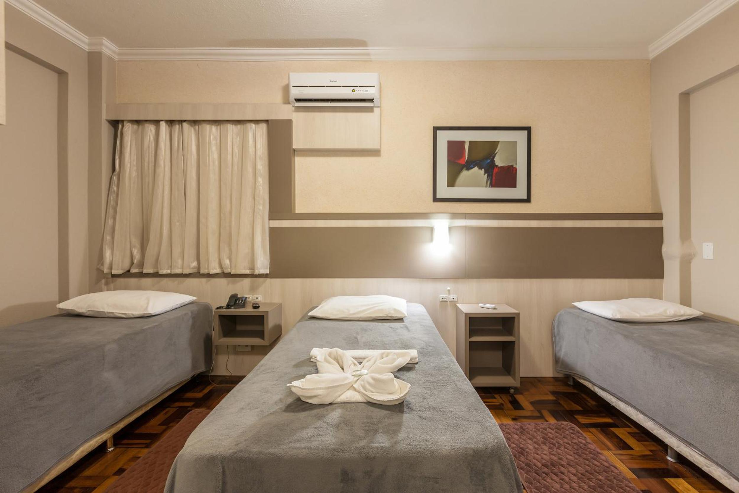 Deluxe Triple Room photo 3