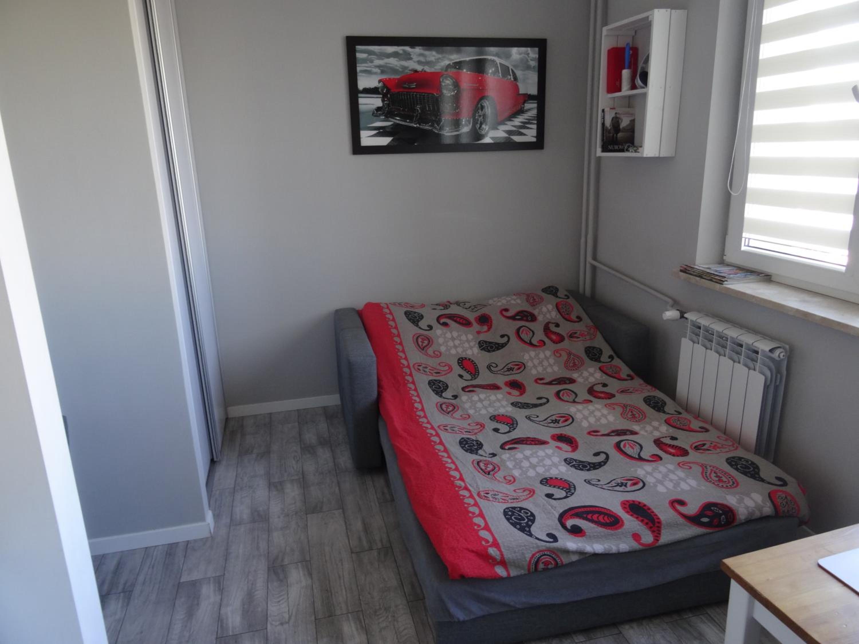 Studio Apartment - Photo 8