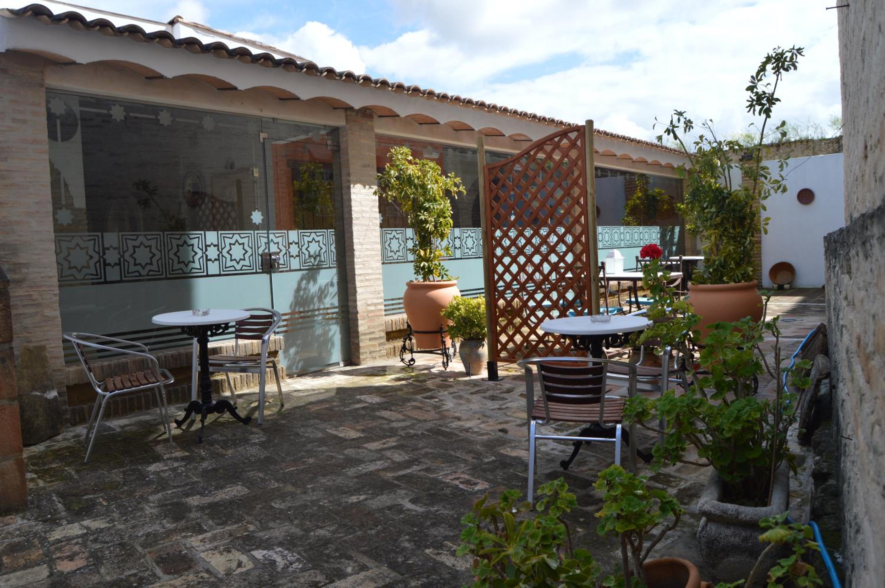Apartment with Terrace - Photo 46