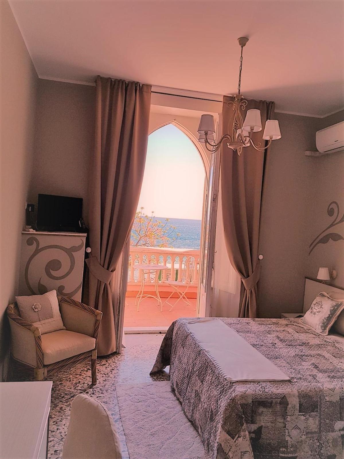Double Room with Sea View