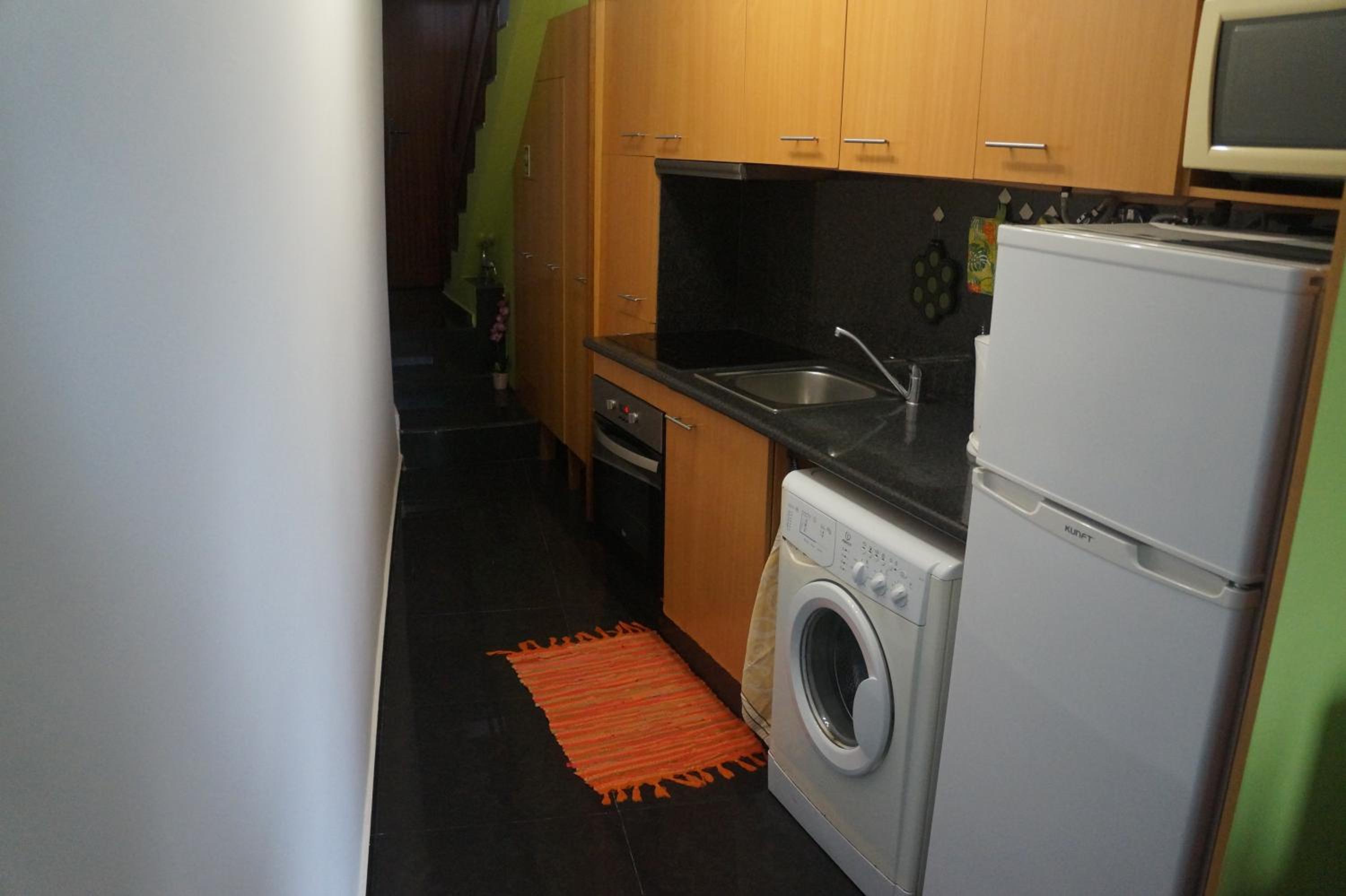 Two-Bedroom House photo 3
