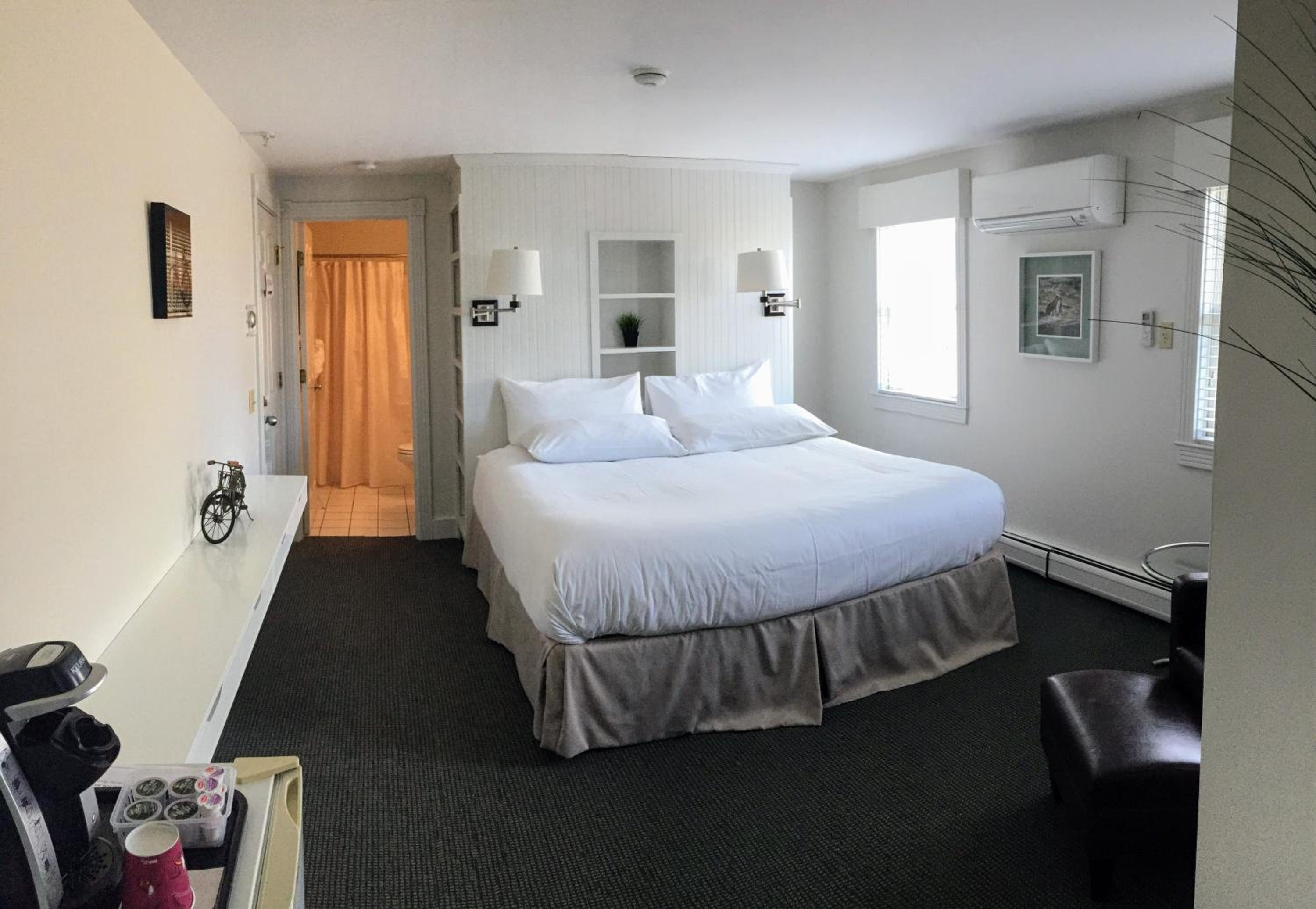 Two-Bedroom Suite photo 1