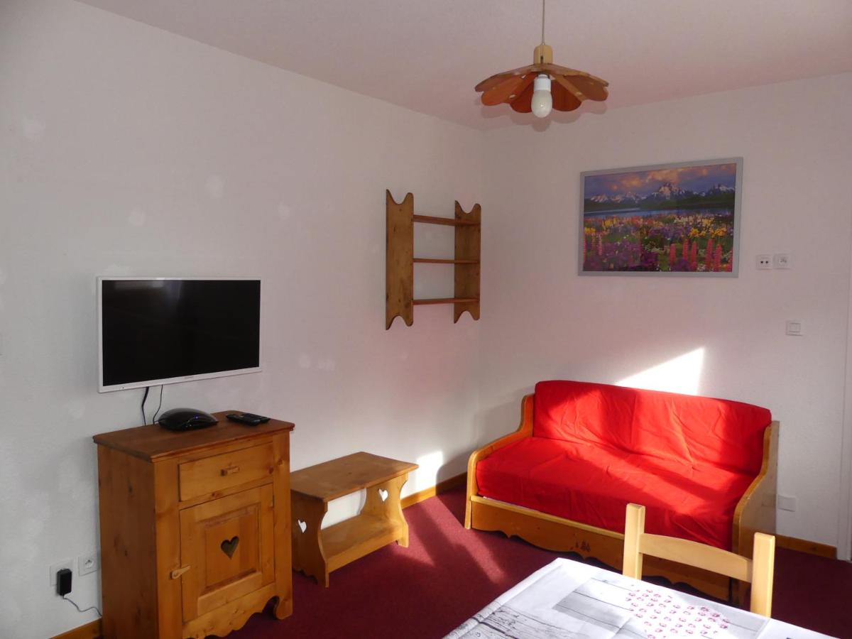Apartment with Mountain View photo 2
