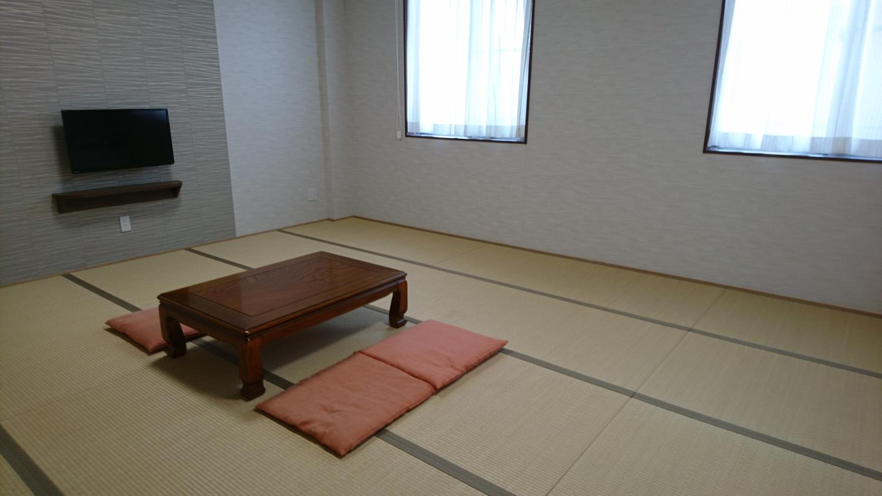 Japanese-Style Triple Room - Non-Smoking photo 1