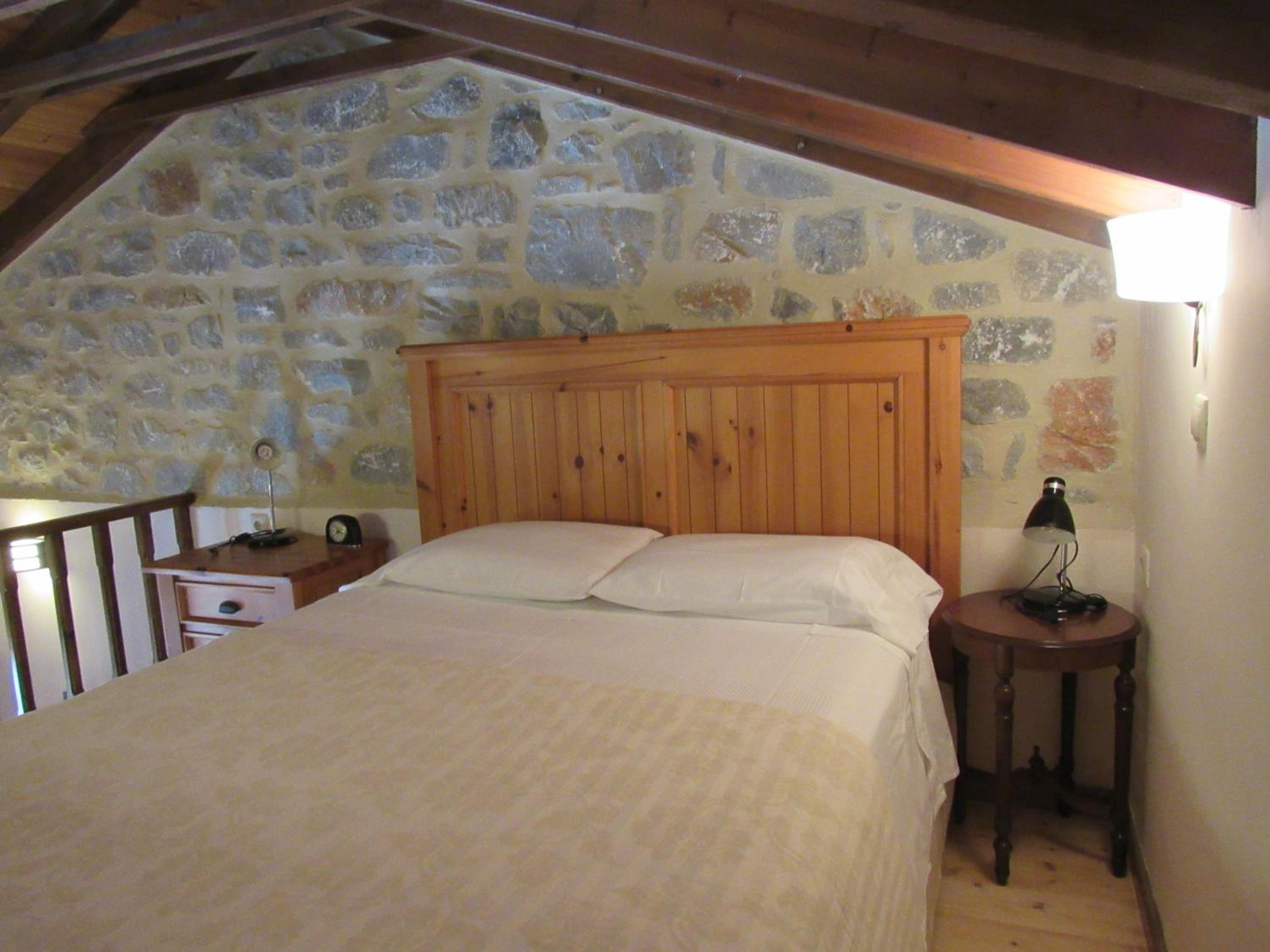 Room 3 - Deluxe Apartment with Loft and Sea View photo 3