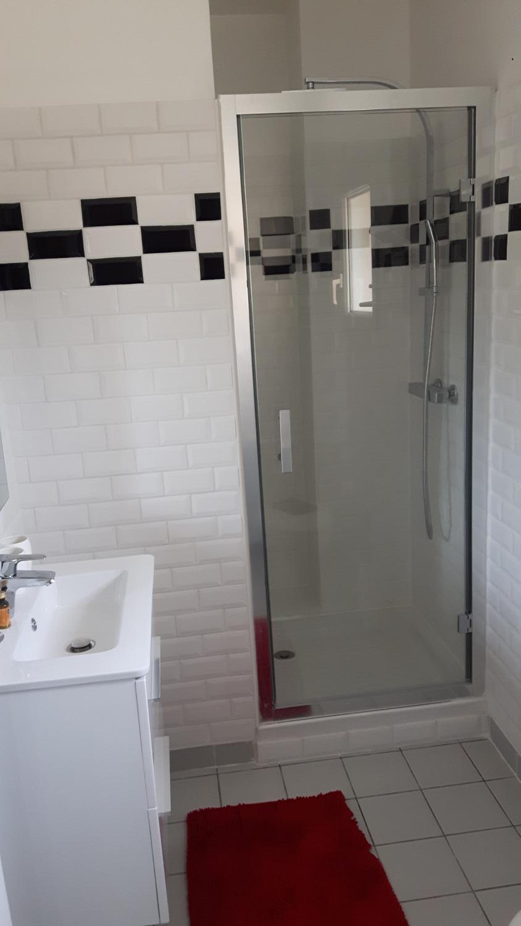 Double Room with Balcony - Photo 5