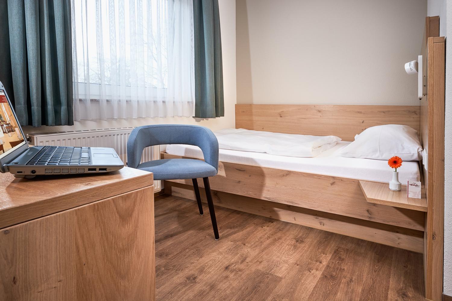 Single Room photo 2