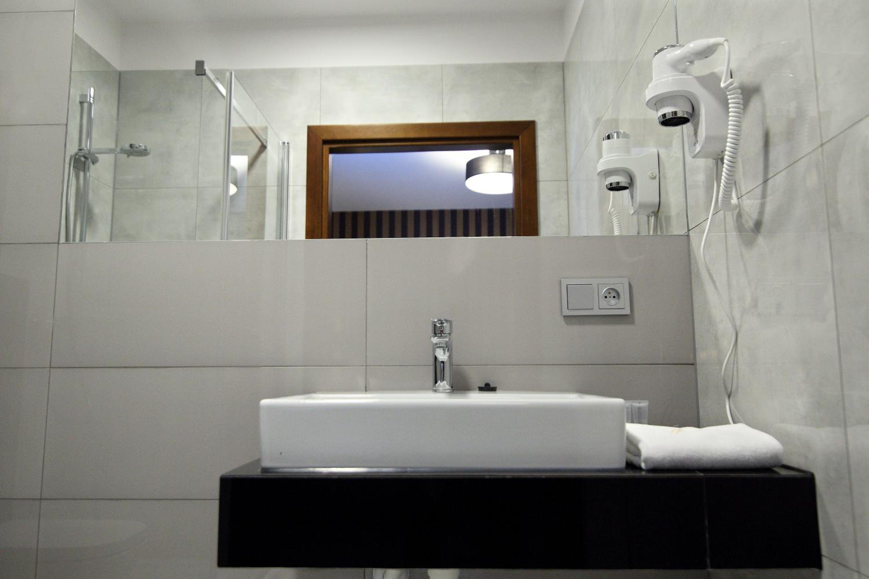 Deluxe Triple Room - Photo 3