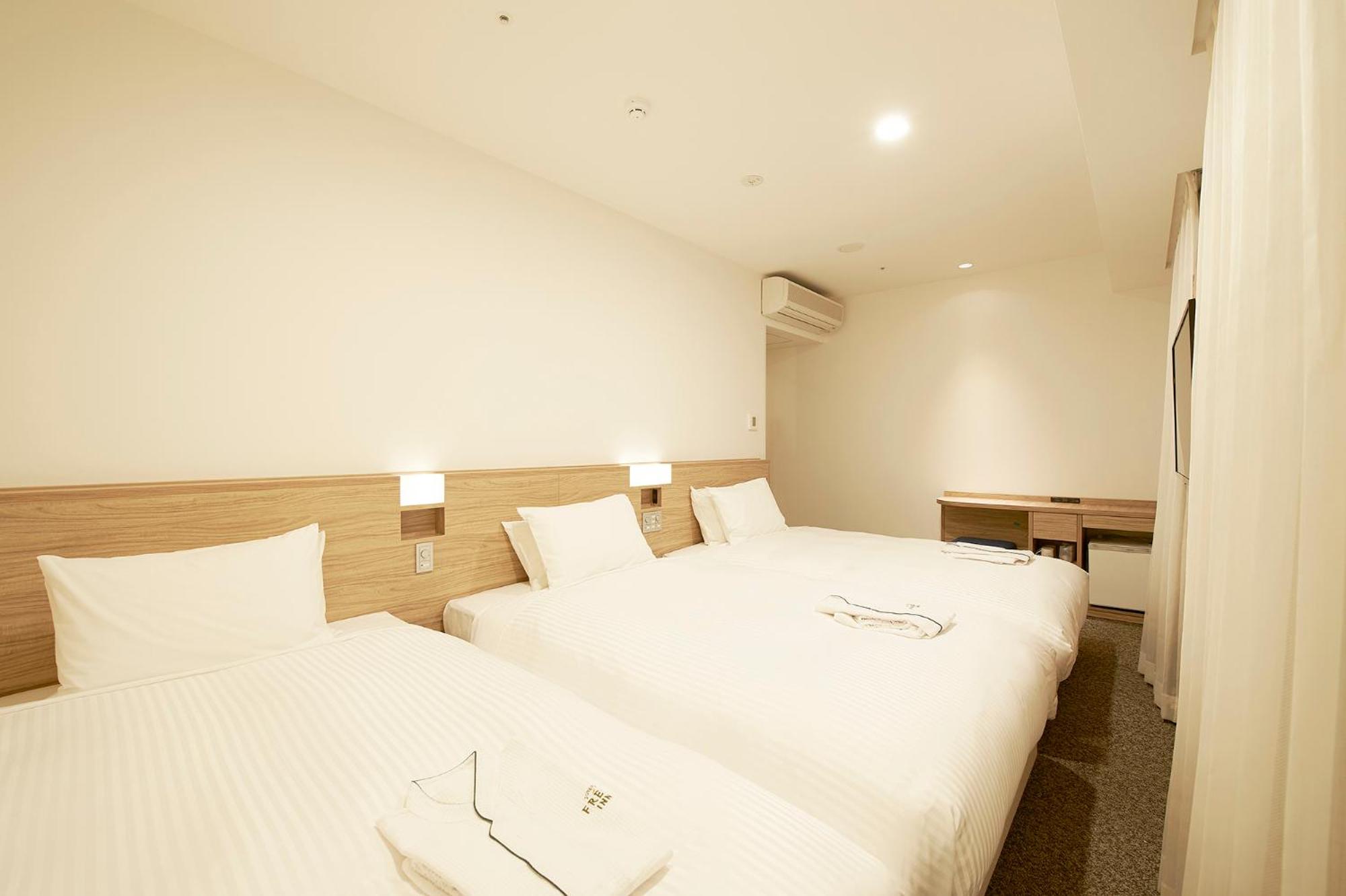 Triple Room - Non-Smoking