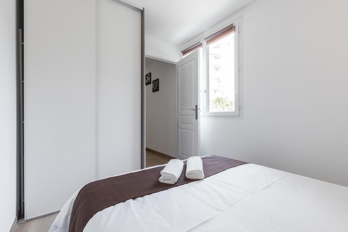 Deluxe Apartment without Terrace photo 3